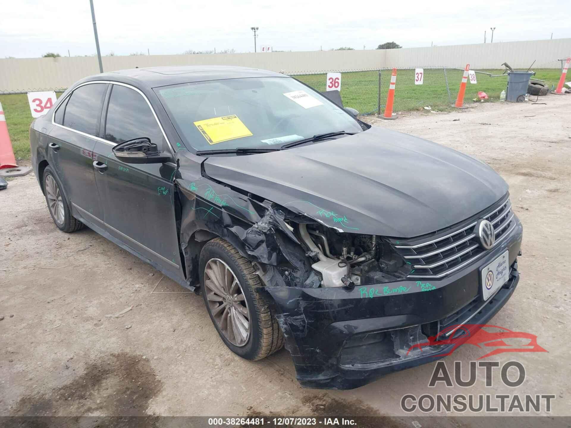 VOLKSWAGEN PASSAT 2016 - 1VWBS7A33GC041510