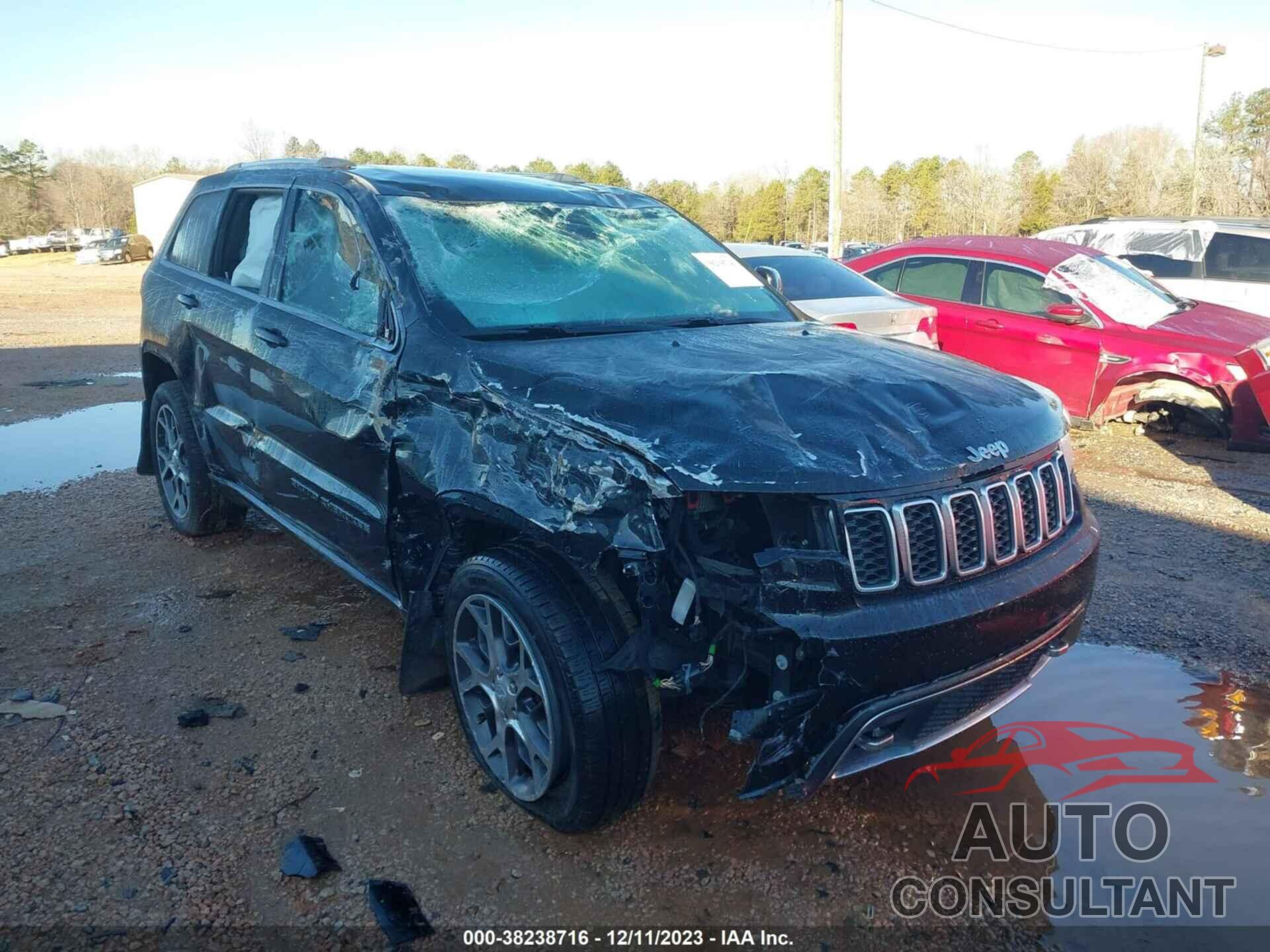 JEEP GRAND CHEROKEE 2018 - 1C4RJEBG7JC168357