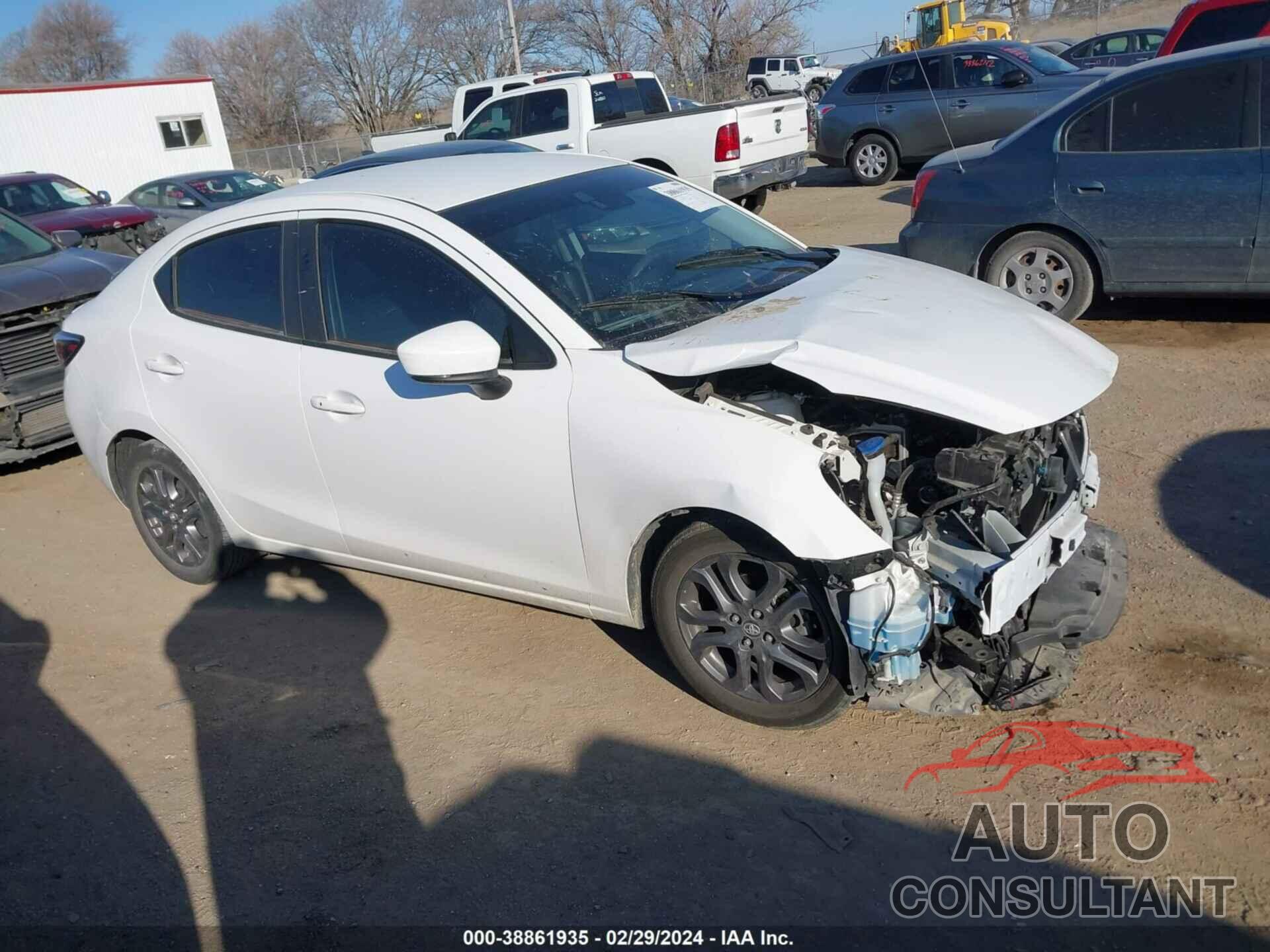 TOYOTA YARIS 2019 - 3MYDLBYV8KY525953