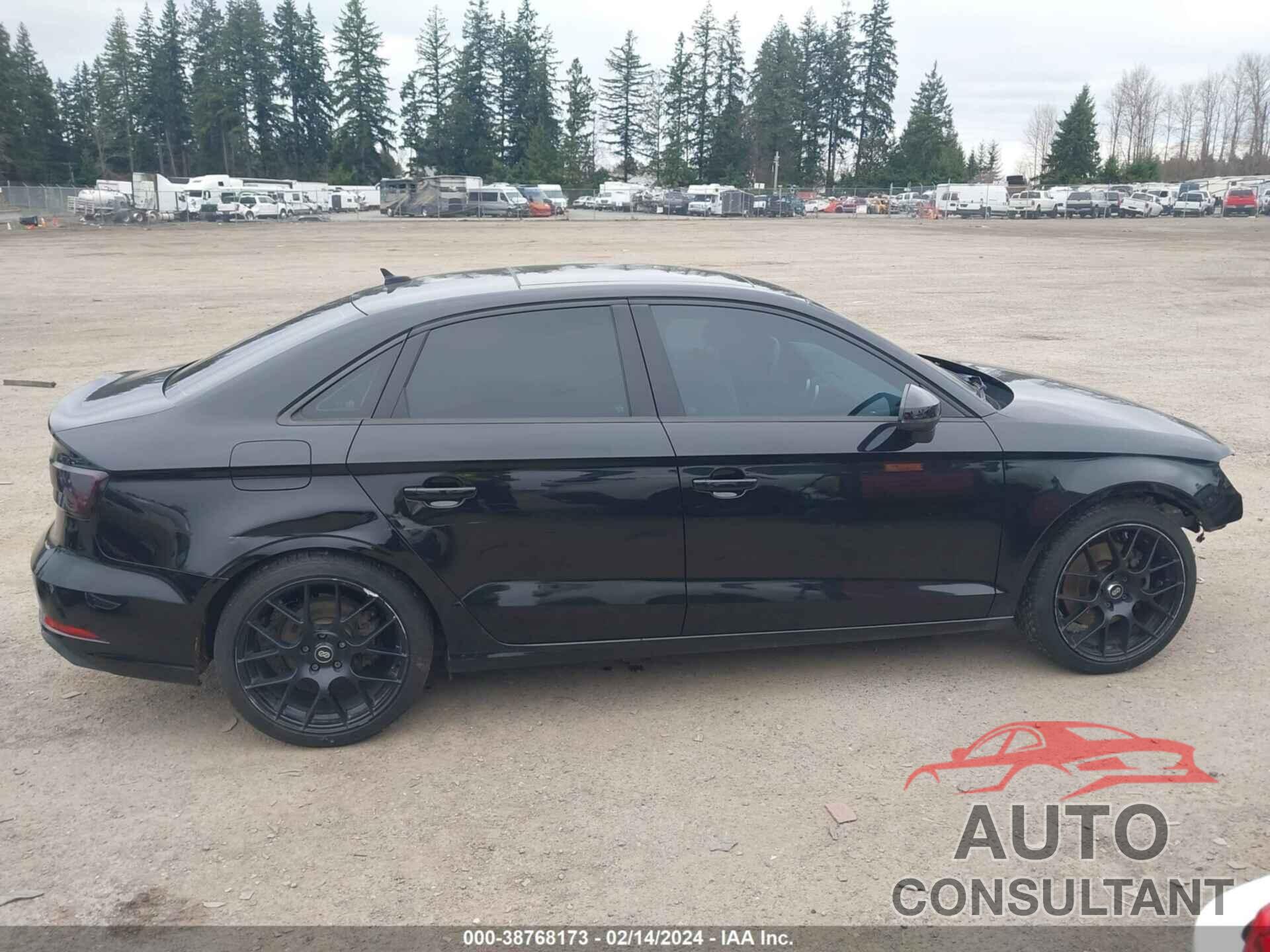 AUDI A3 2017 - WAUAUGFF8H1026104