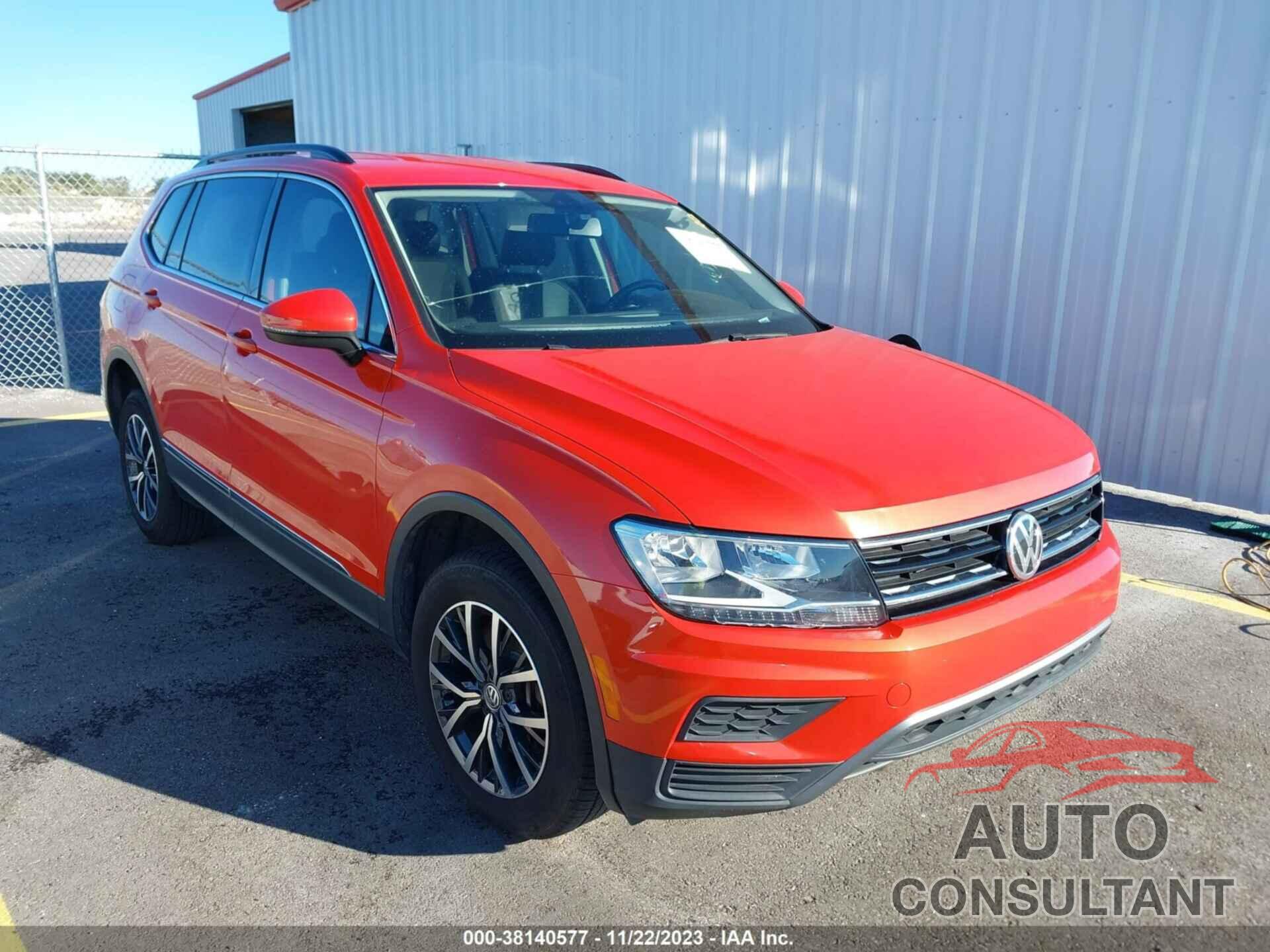 VOLKSWAGEN TIGUAN 2018 - 3VV3B7AX6JM218715