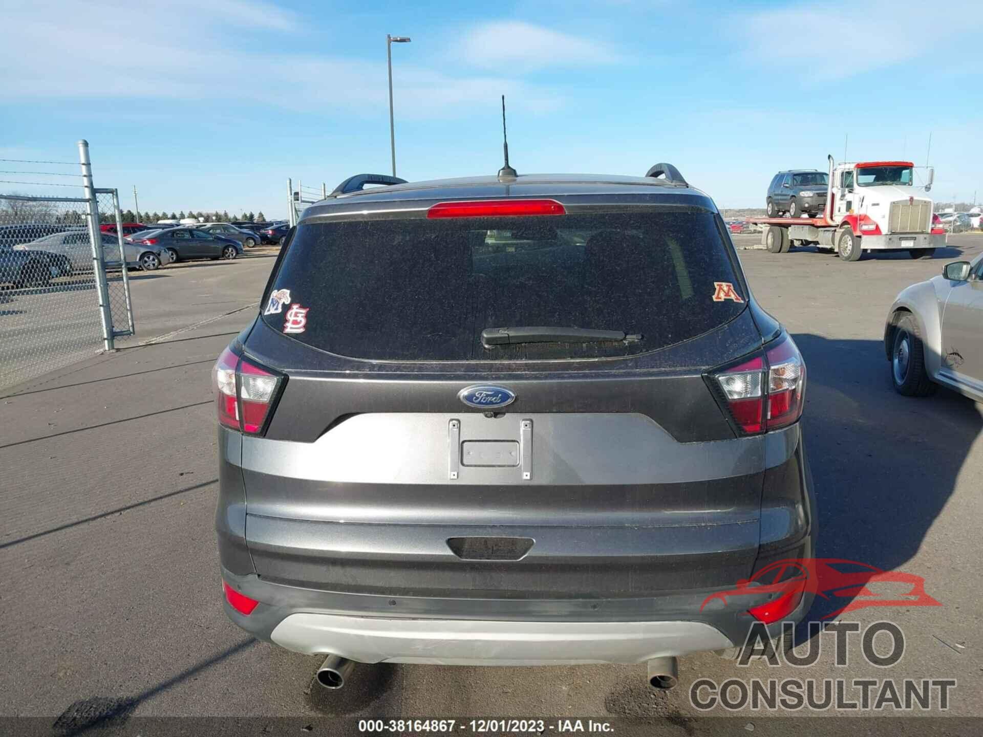 FORD ESCAPE 2018 - 1FMCU0GD1JUD51807
