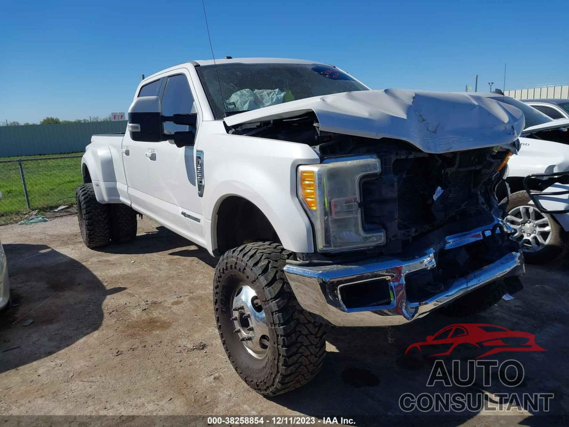 FORD F350 2017 - 1FT8W3BT6HED84472