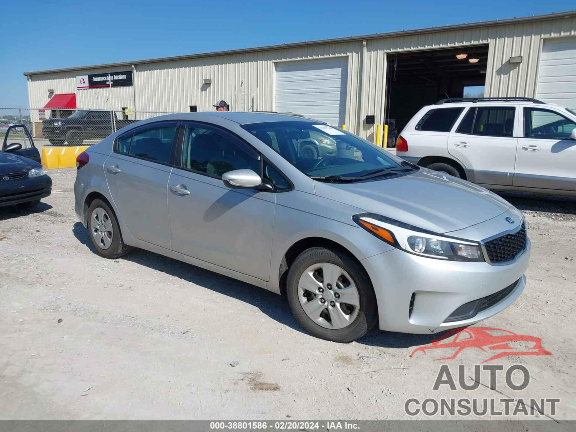 KIA FORTE 2017 - 3KPFK4A71HE158972