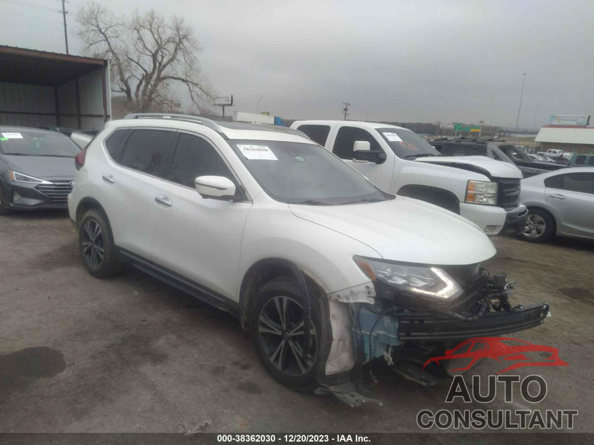 NISSAN ROGUE 2018 - 5N1AT2MT0JC759433