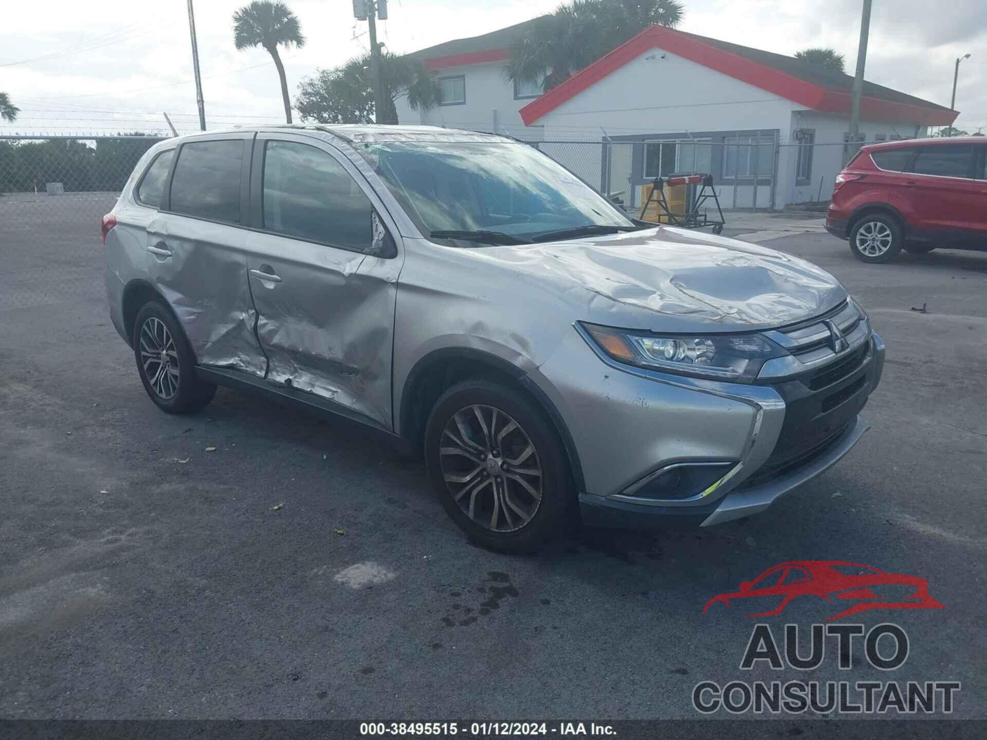 MITSUBISHI OUTLANDER 2018 - JA4AD2A34JJ001896