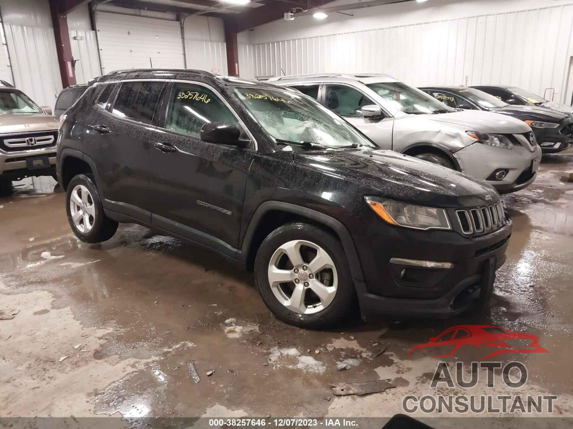 JEEP COMPASS 2019 - 3C4NJDBB9KT696047