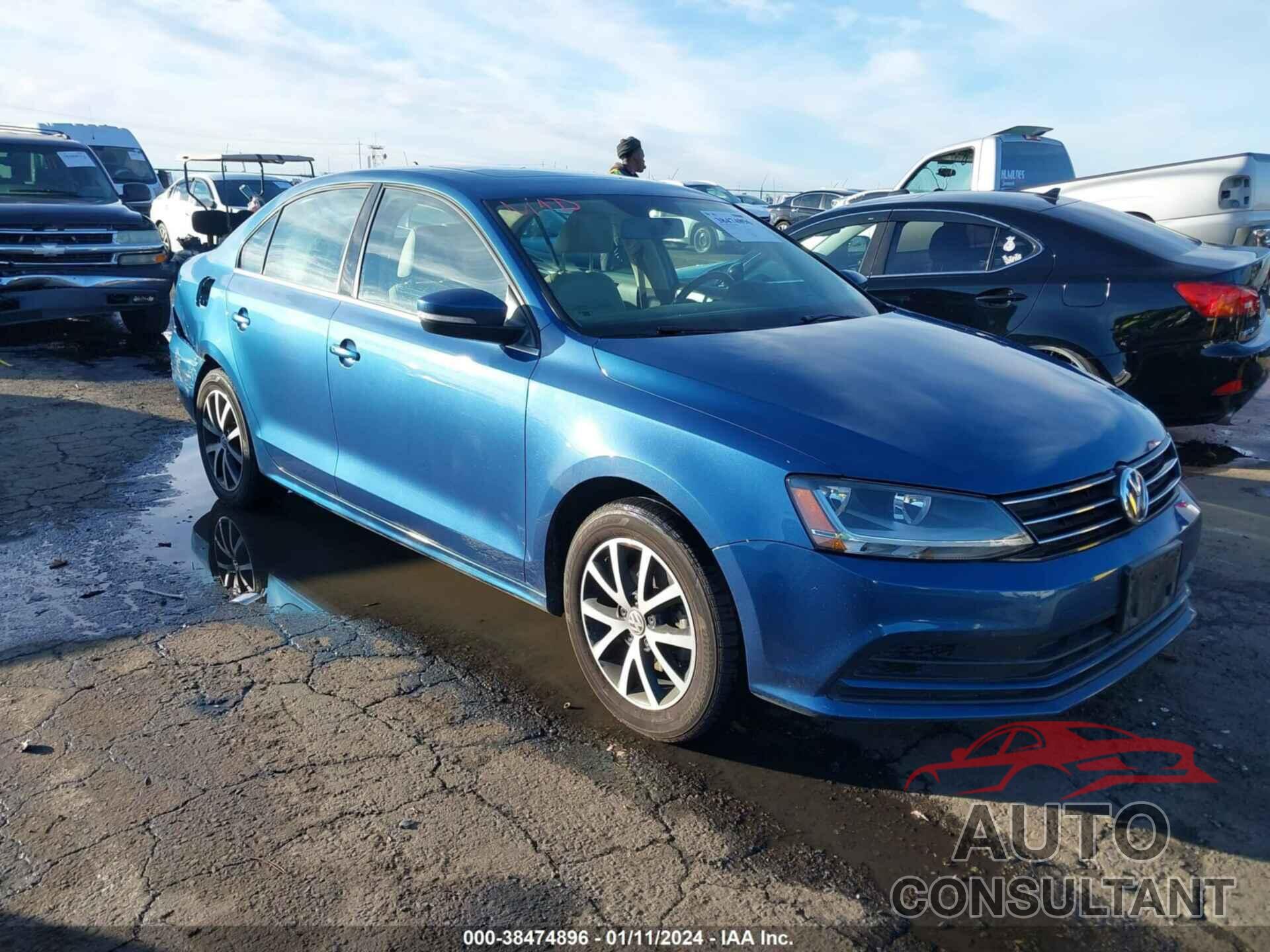 VOLKSWAGEN JETTA 2017 - 3VWDB7AJ9HM387603