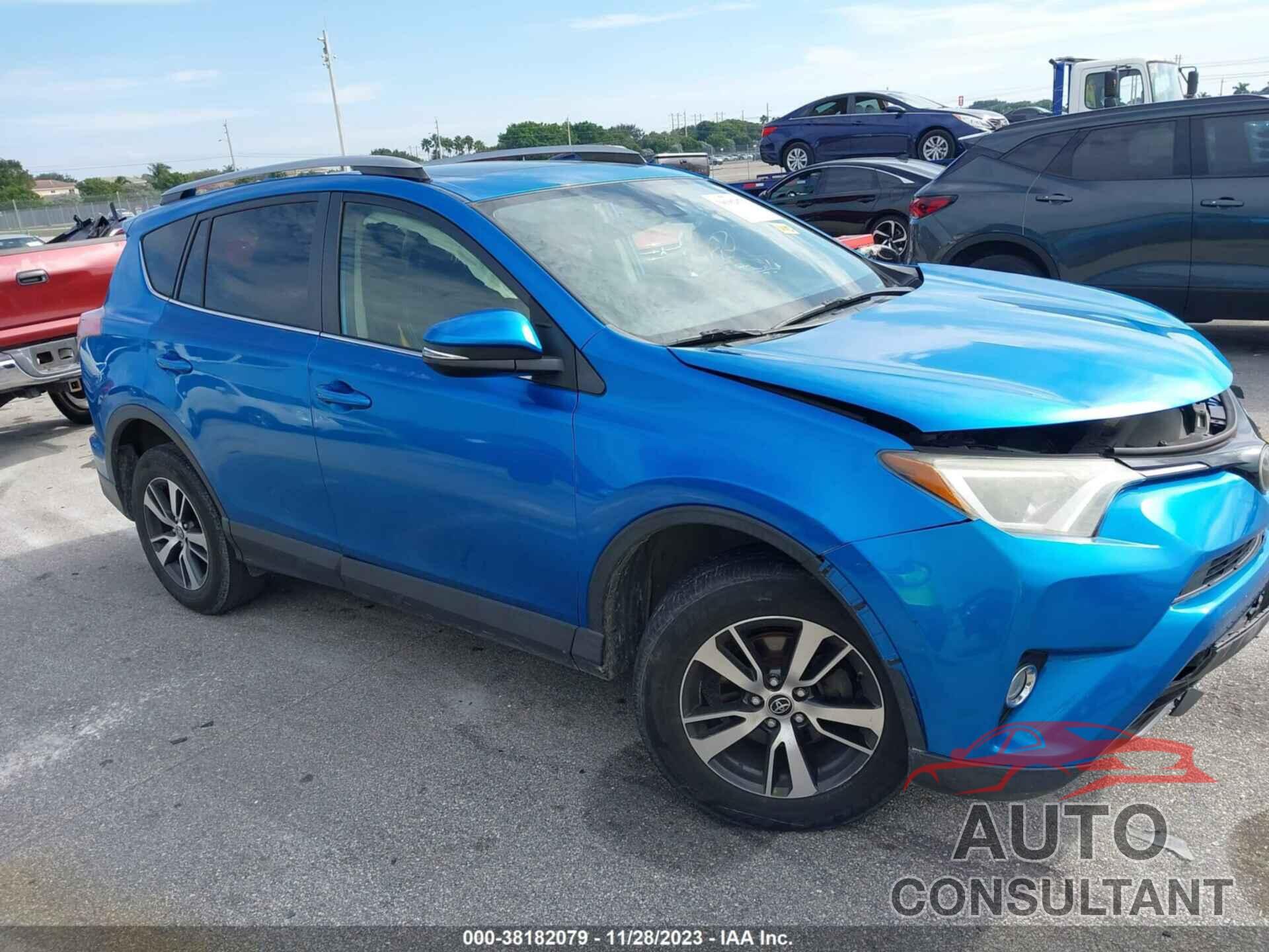 TOYOTA RAV4 2018 - JTMWFREV8JJ206969
