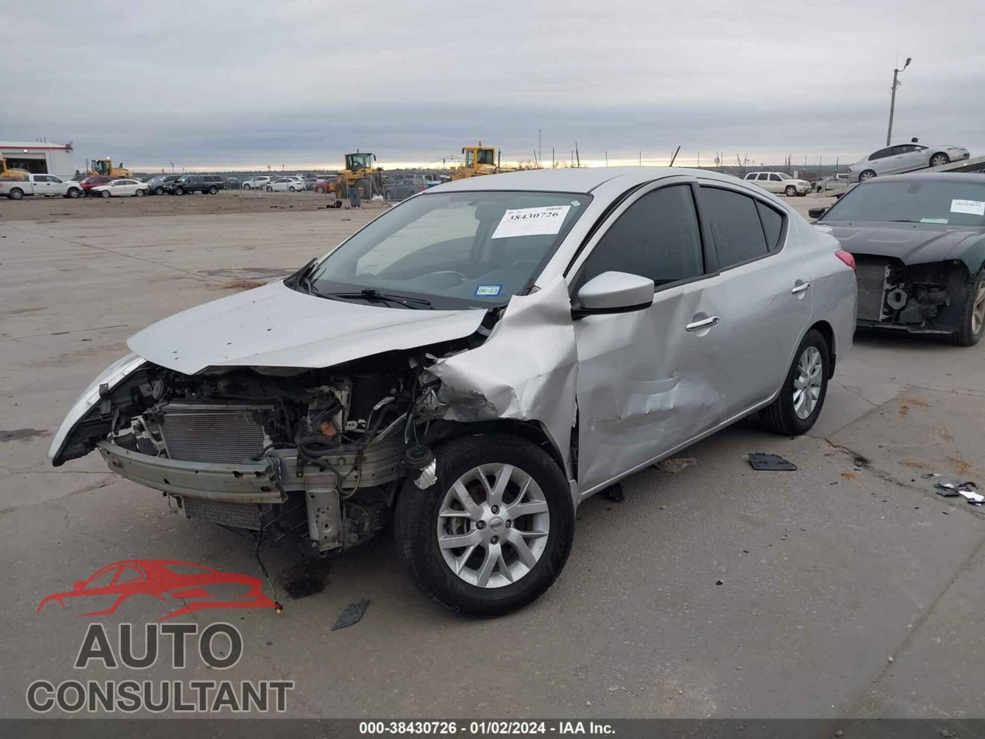 NISSAN VERSA 2017 - 3N1CN7AP3HL884505