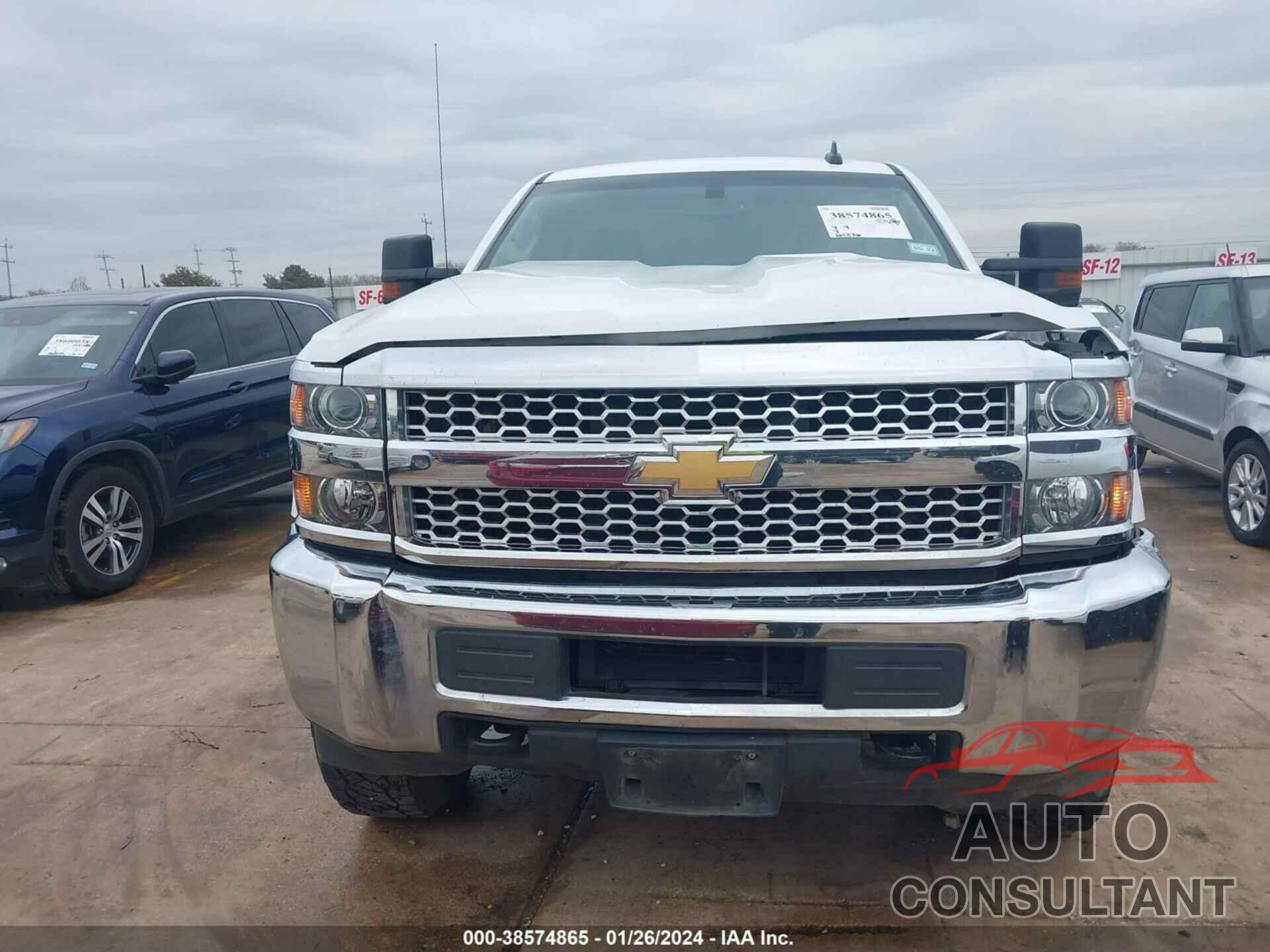 CHEVROLET SILVERADO 2500HD 2019 - 1GC0KREG6KF271522