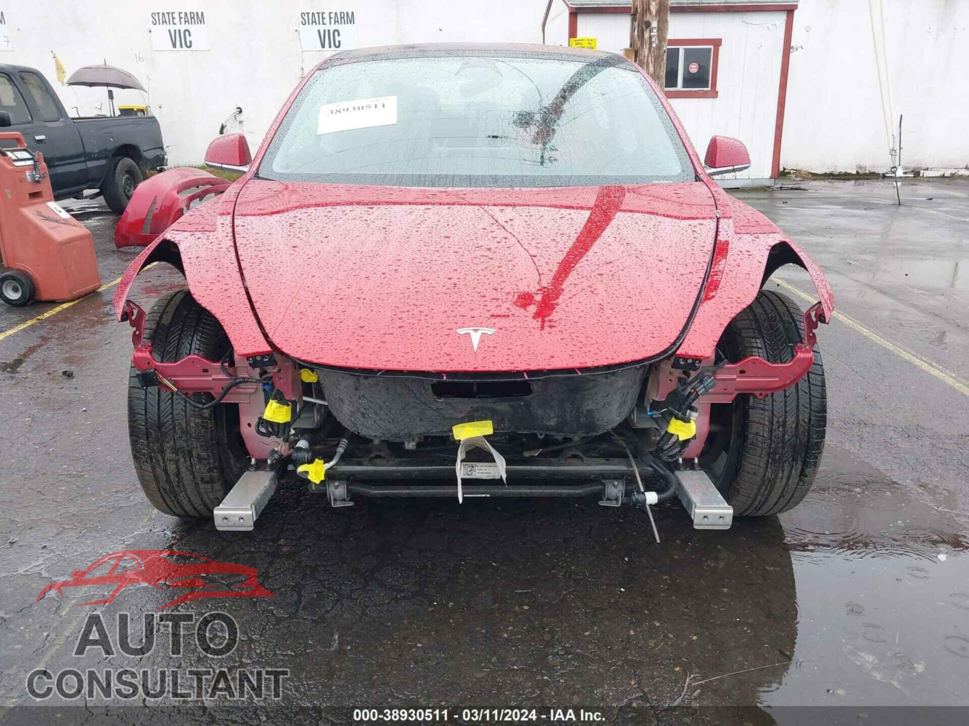 TESLA MODEL 3 2018 - 5YJ3E1EB9JF121675