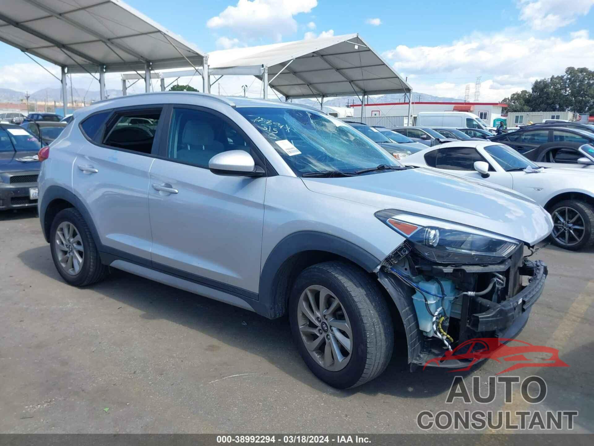 HYUNDAI TUCSON 2018 - KM8J33A42JU726169