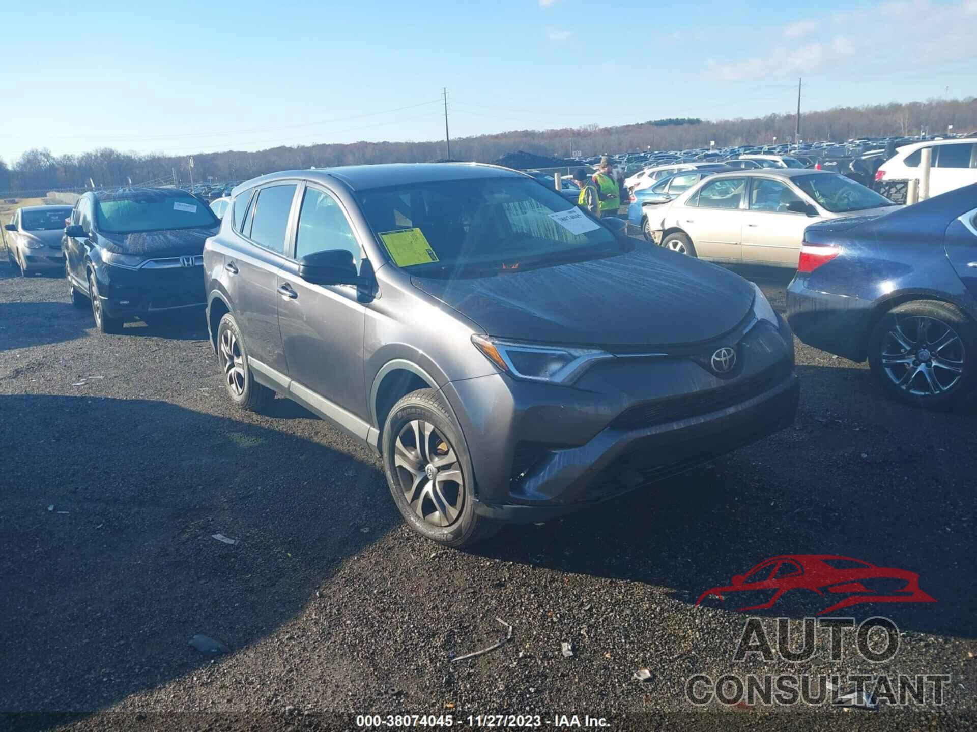 TOYOTA RAV4 2018 - JTMBFREV9JJ235329