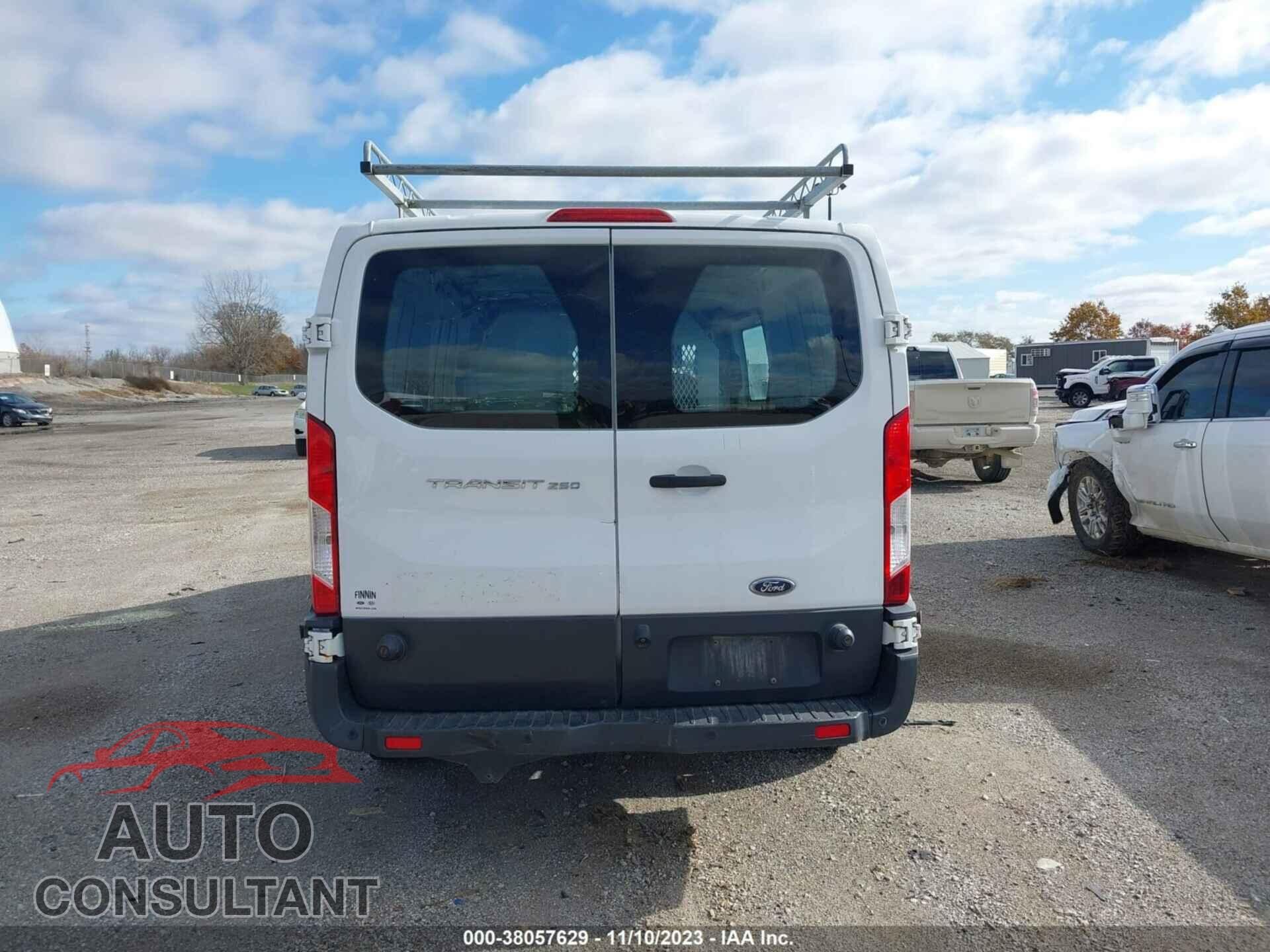 FORD TRANSIT-250 2016 - 1FTYR2YM2GKB30727