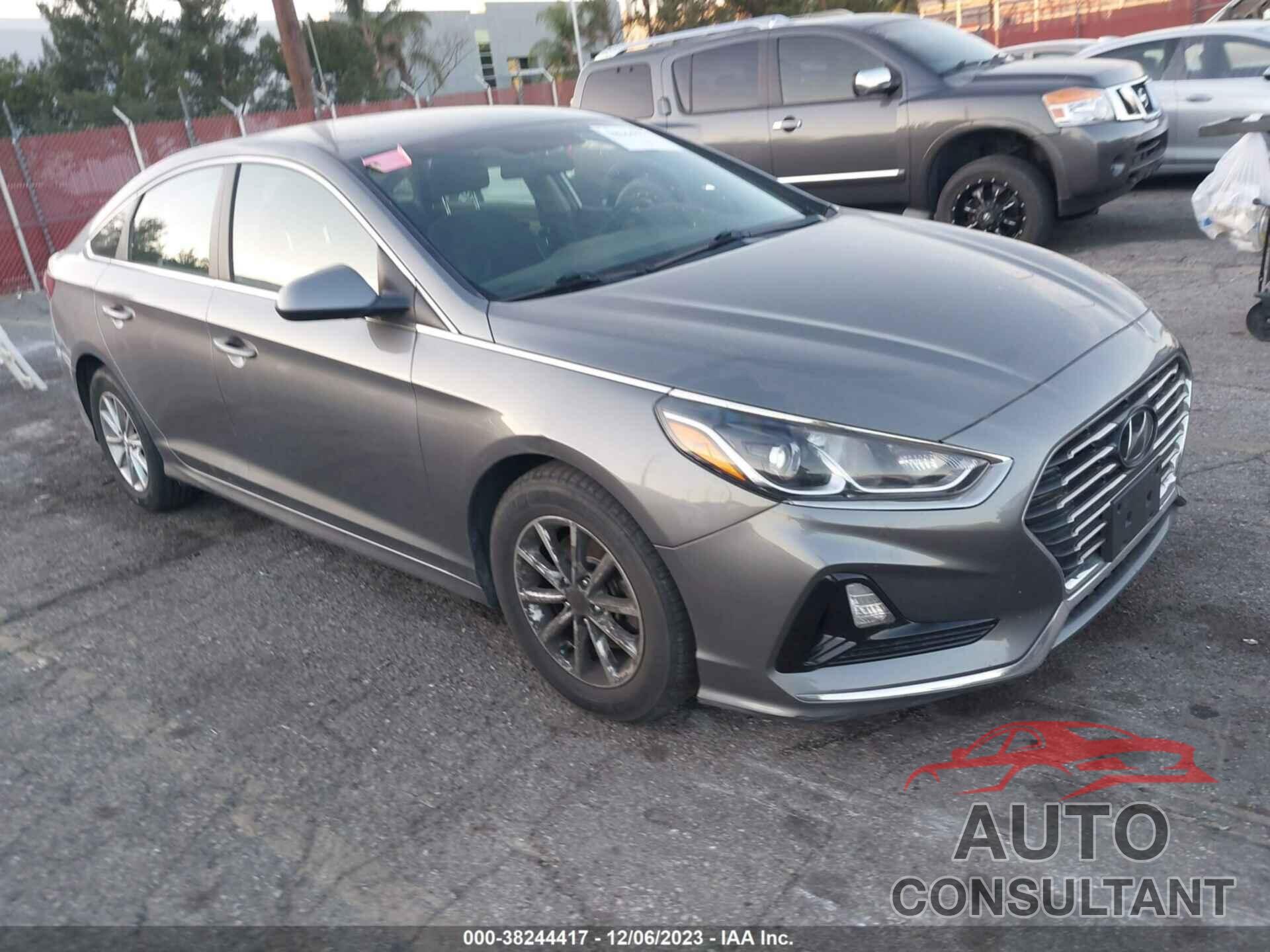 HYUNDAI SONATA 2018 - 5NPE24AF8JH716806