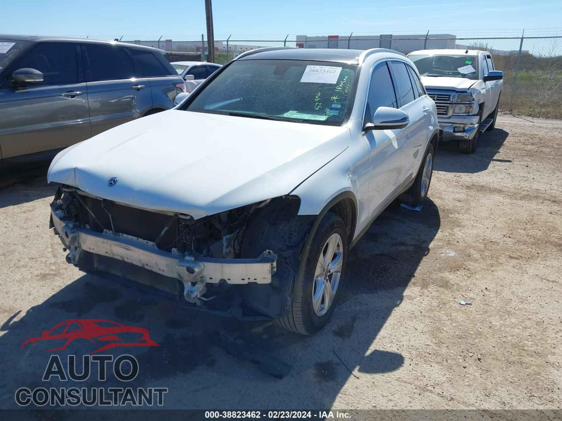 MERCEDES-BENZ GLC 2018 - WDC0G4JB9JV044287