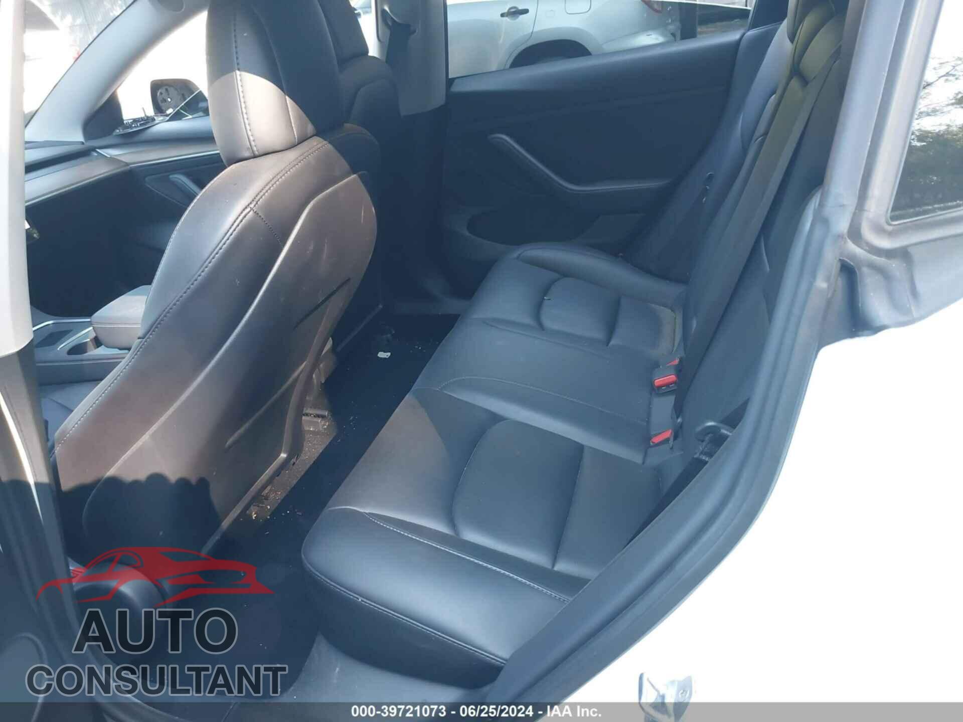 TESLA MODEL 3 2022 - 5YJ3E1EC1NF165362