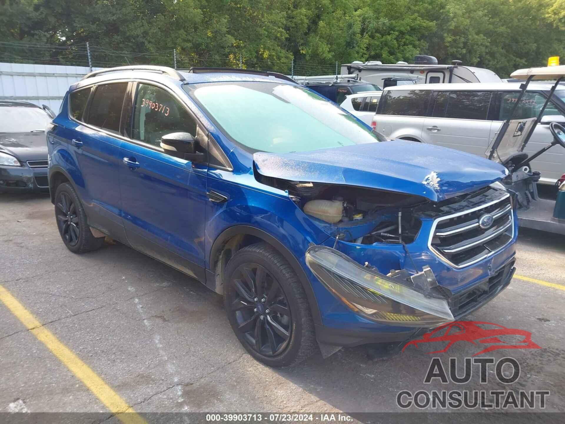 FORD ESCAPE 2017 - 1FMCU9J96HUC09889