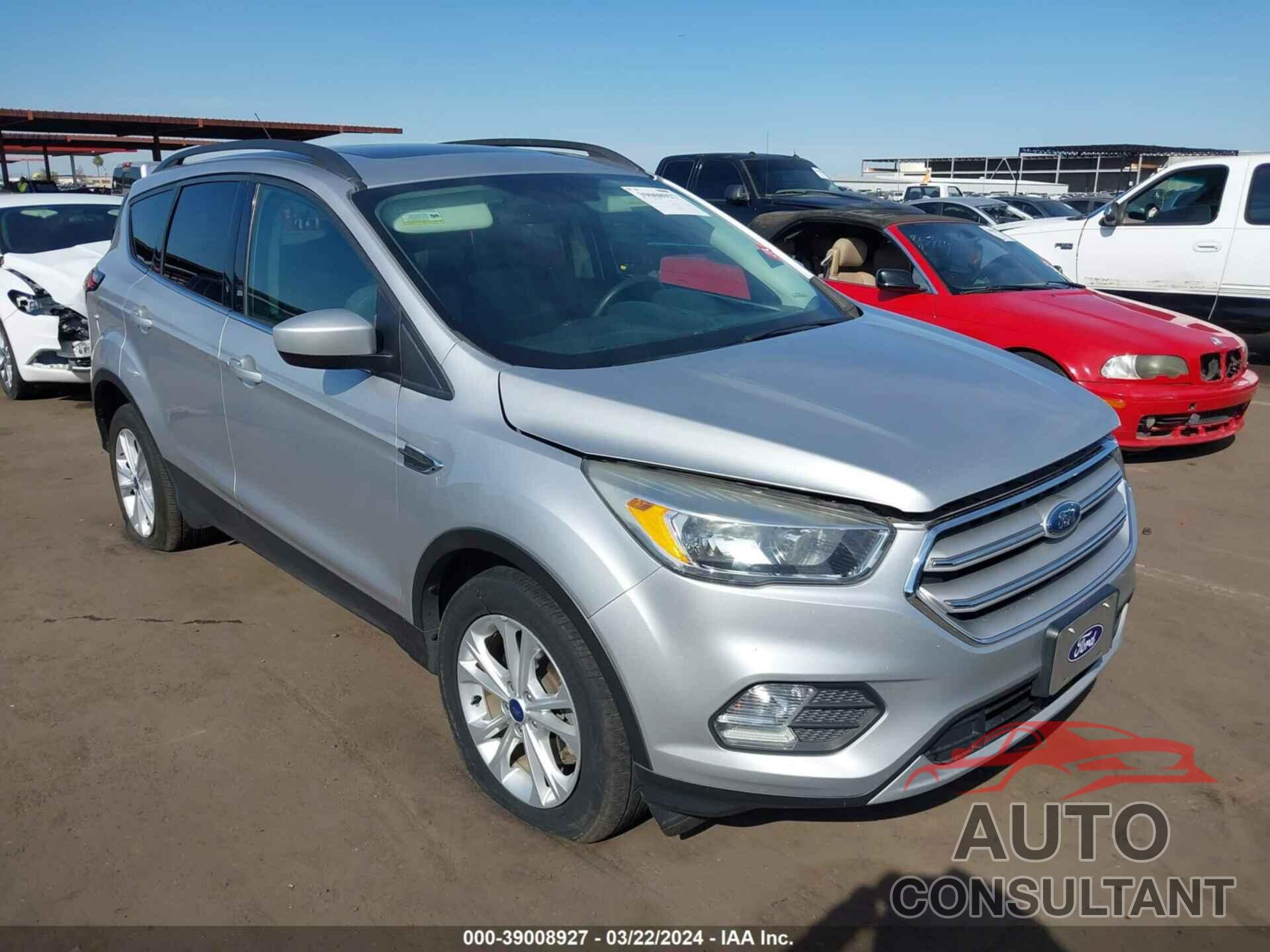 FORD ESCAPE 2018 - 1FMCU9GD7JUB62132