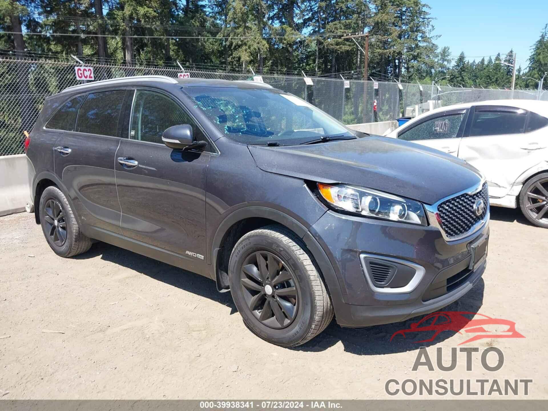 KIA SORENTO 2018 - 5XYPGDA59JG421691