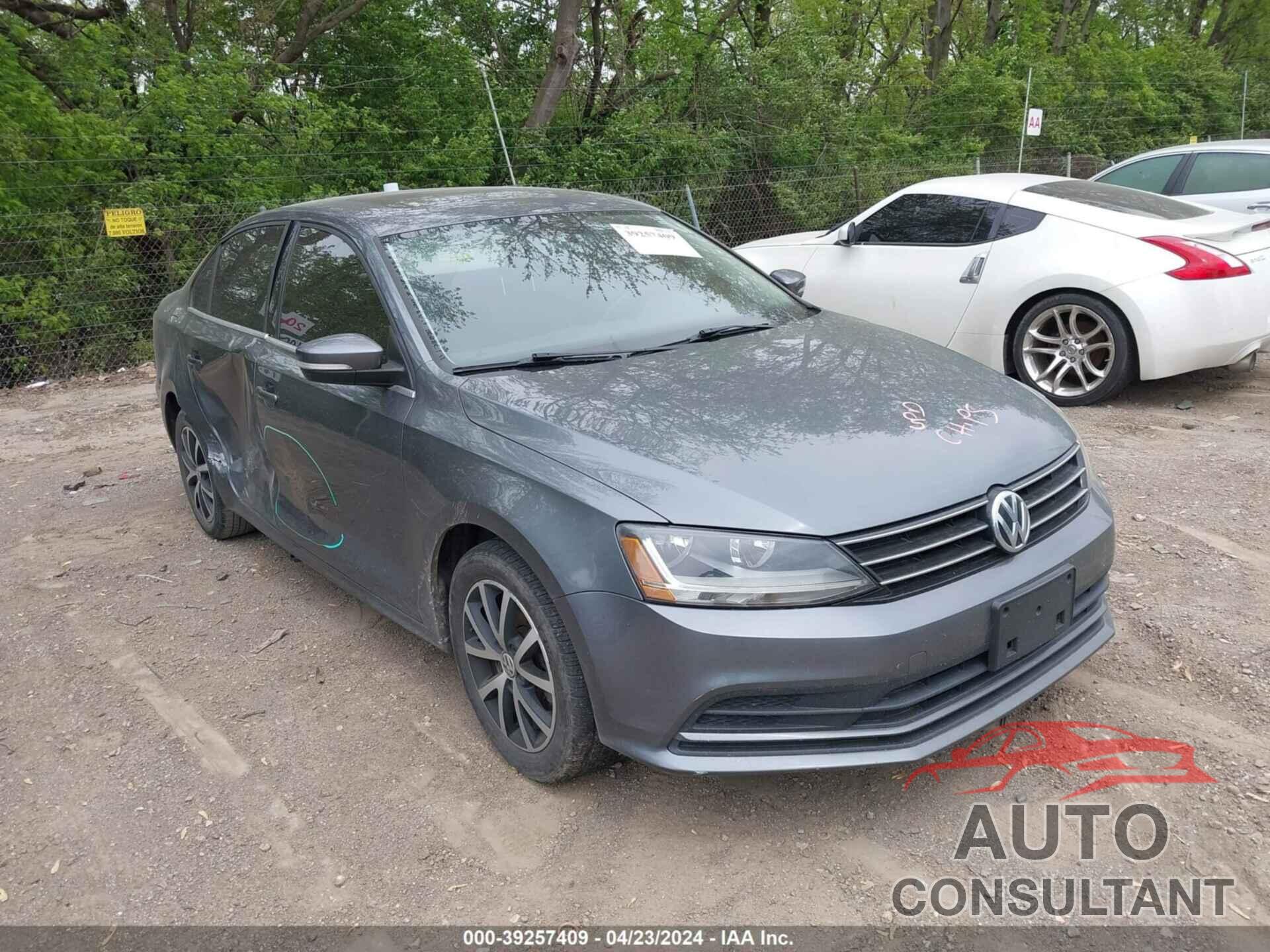 VOLKSWAGEN JETTA 2017 - 3VWDB7AJ7HM243385