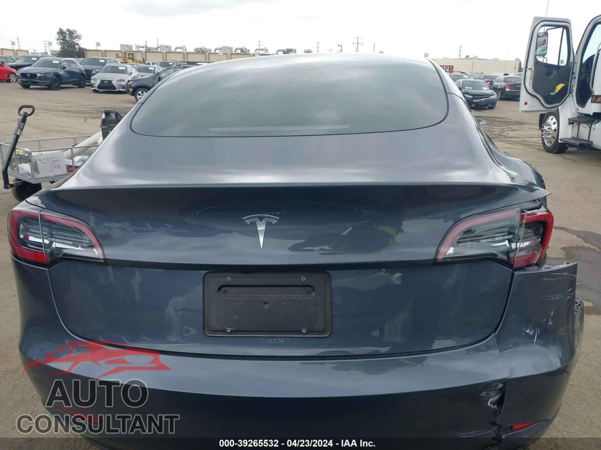TESLA MODEL 3 2023 - 5YJ3E1EA9PF576767
