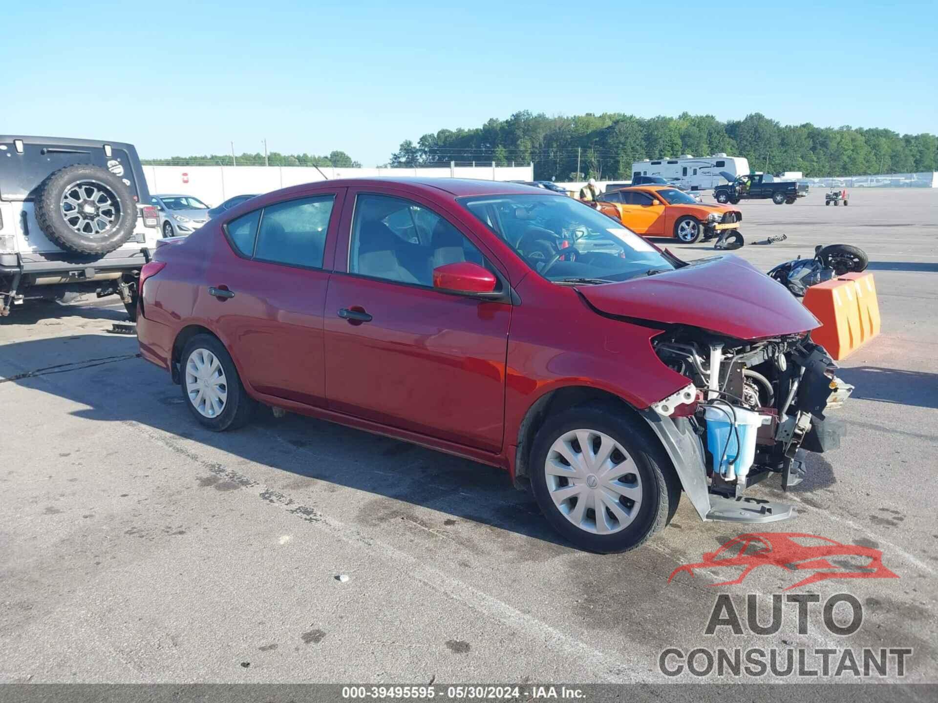 NISSAN VERSA 2017 - 3N1CN7AP0HL869721