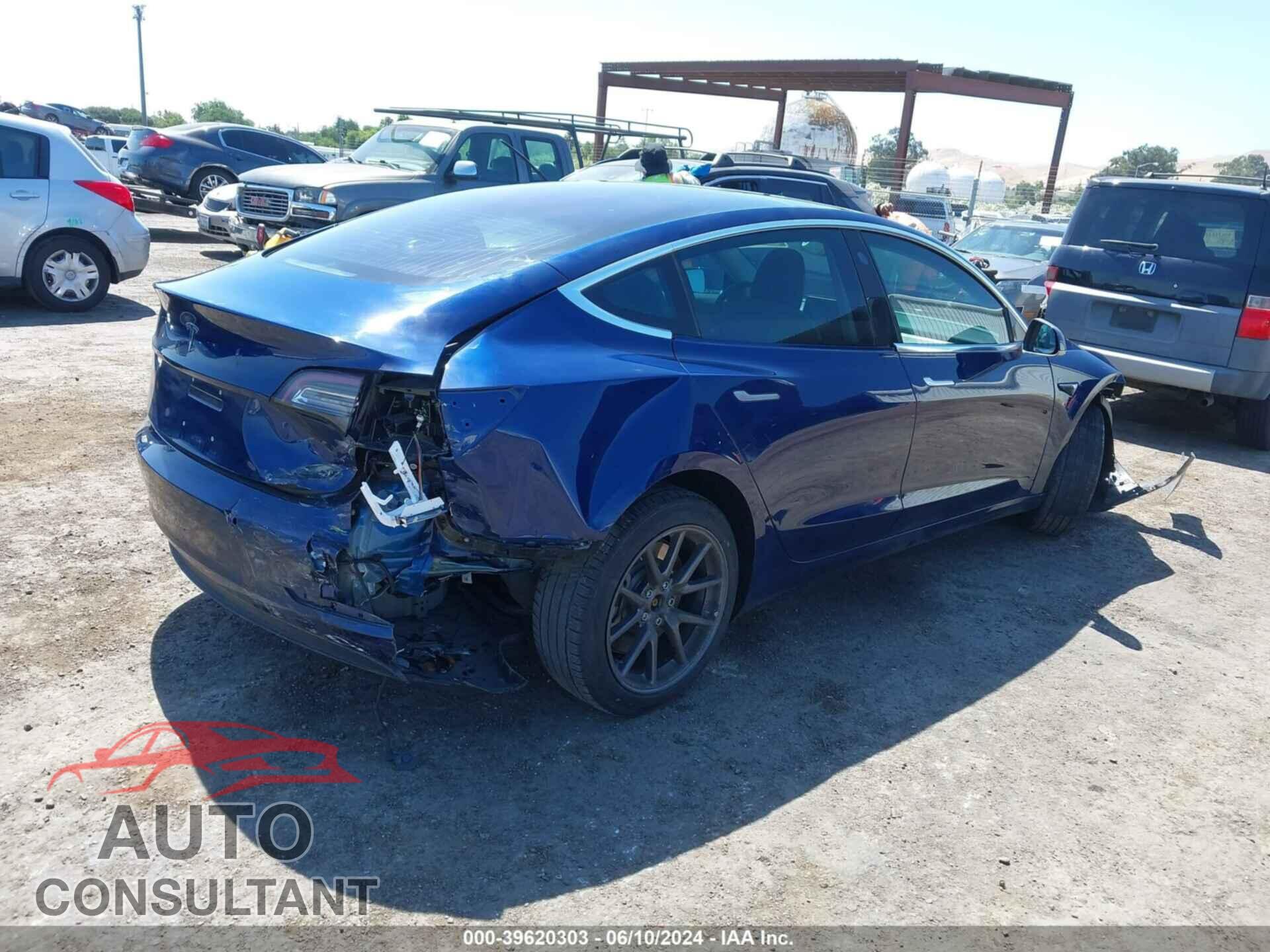 TESLA MODEL 3 2018 - 5YJ3E1EA2JF022526