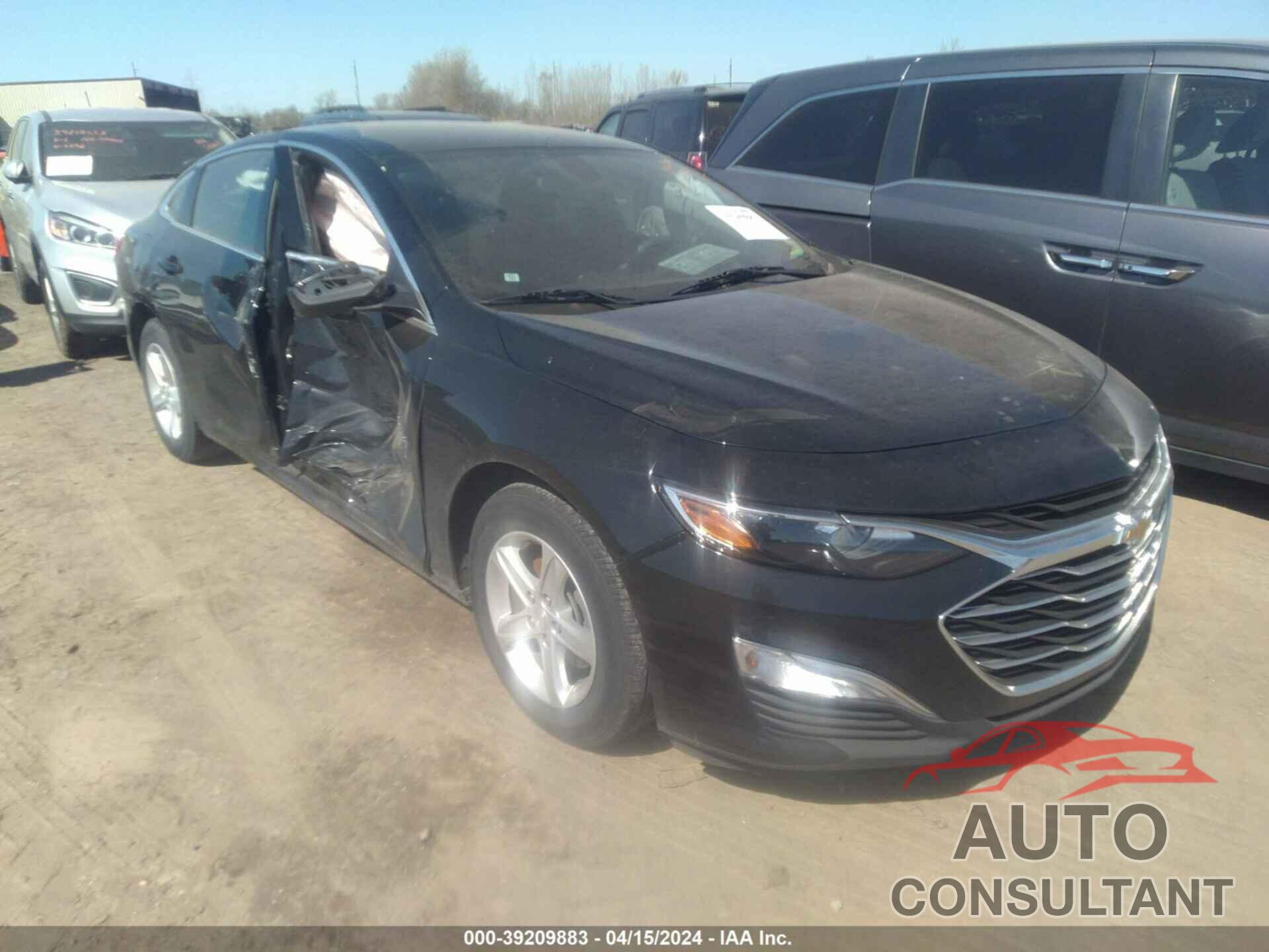 CHEVROLET MALIBU 2020 - 1G1ZB5ST1LF155611