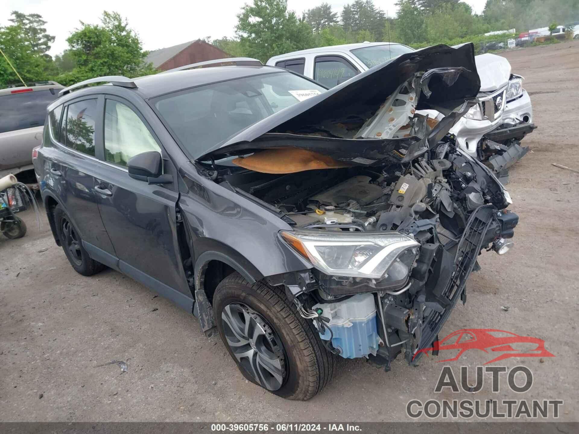 TOYOTA RAV4 2018 - JTMBFREV5JJ232699