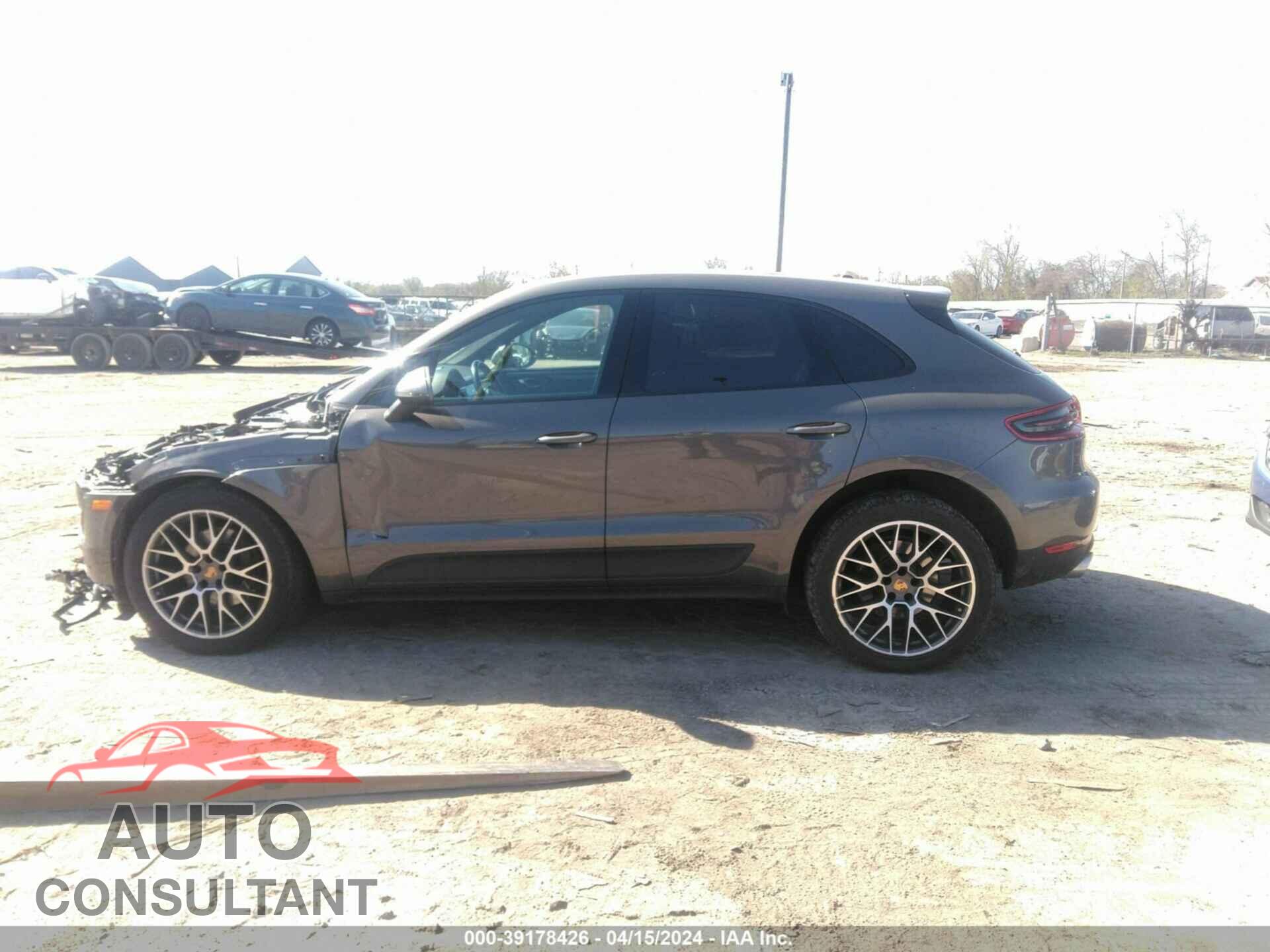 PORSCHE MACAN 2018 - WP1AA2A53JLB24253