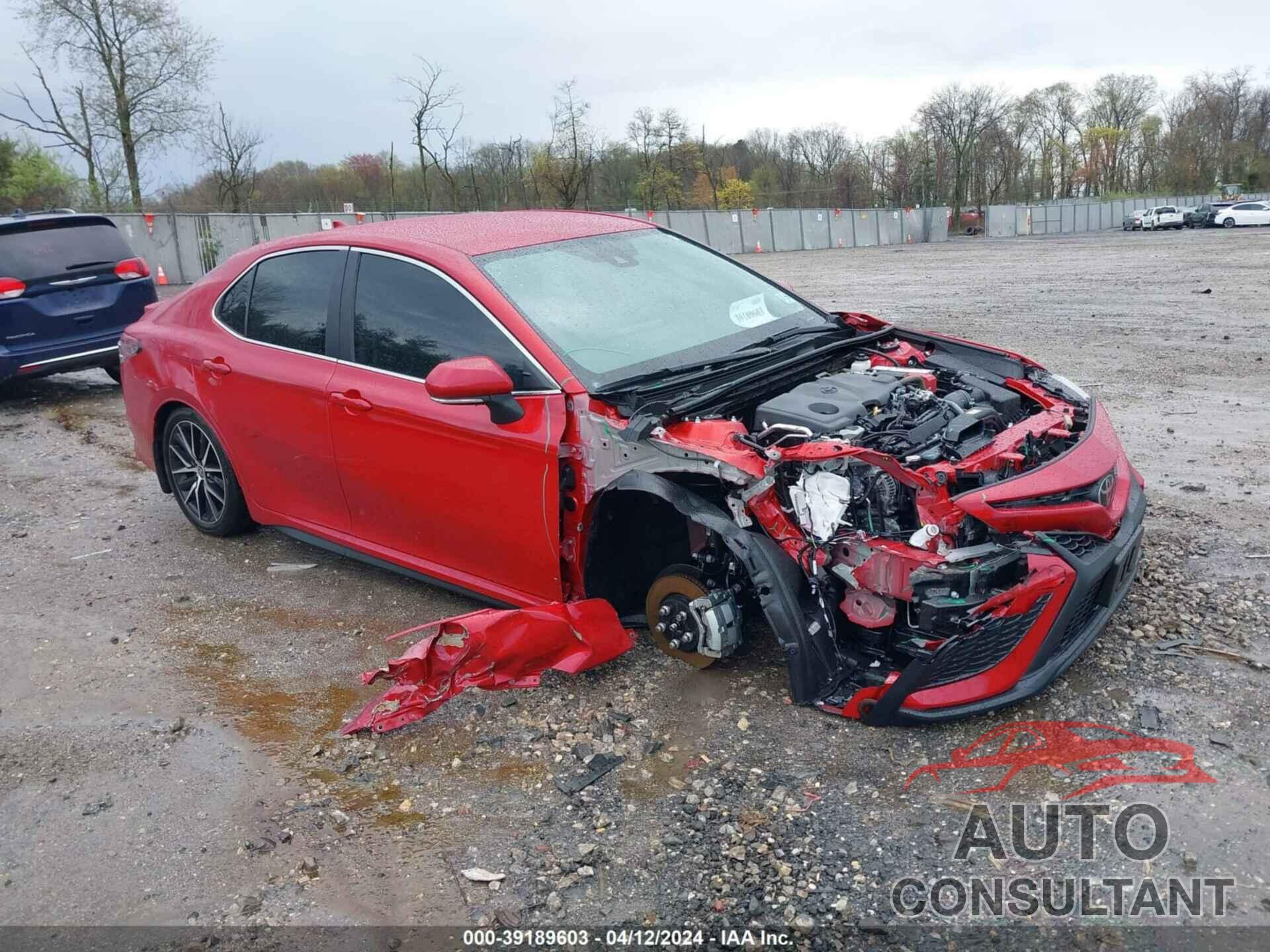 TOYOTA CAMRY 2024 - 4T1G11BK8RU118167
