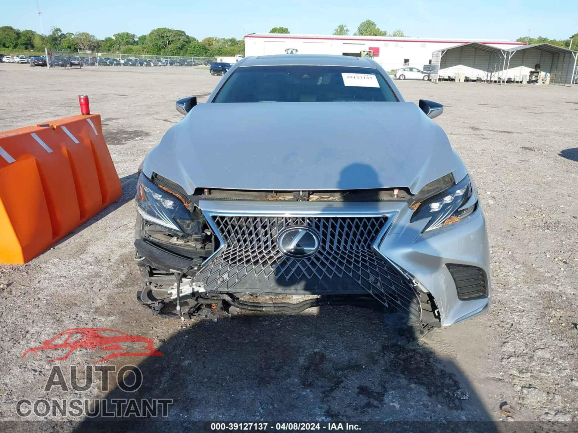LEXUS LS 2018 - JTHB51FF4J5004700