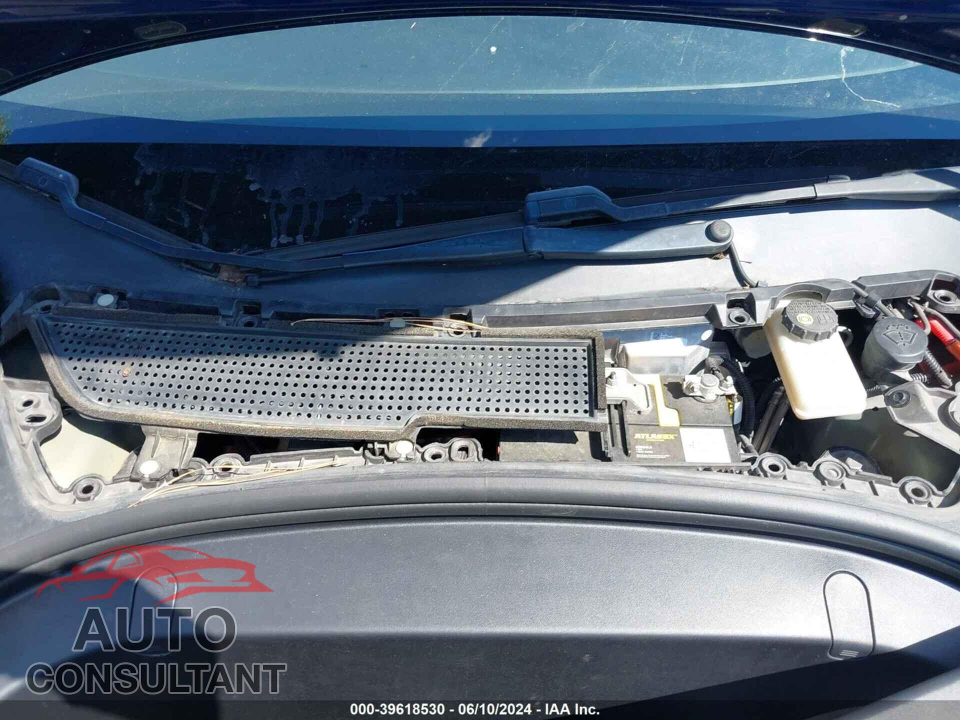 TESLA MODEL 3 2019 - 5YJ3E1EA6KF509021
