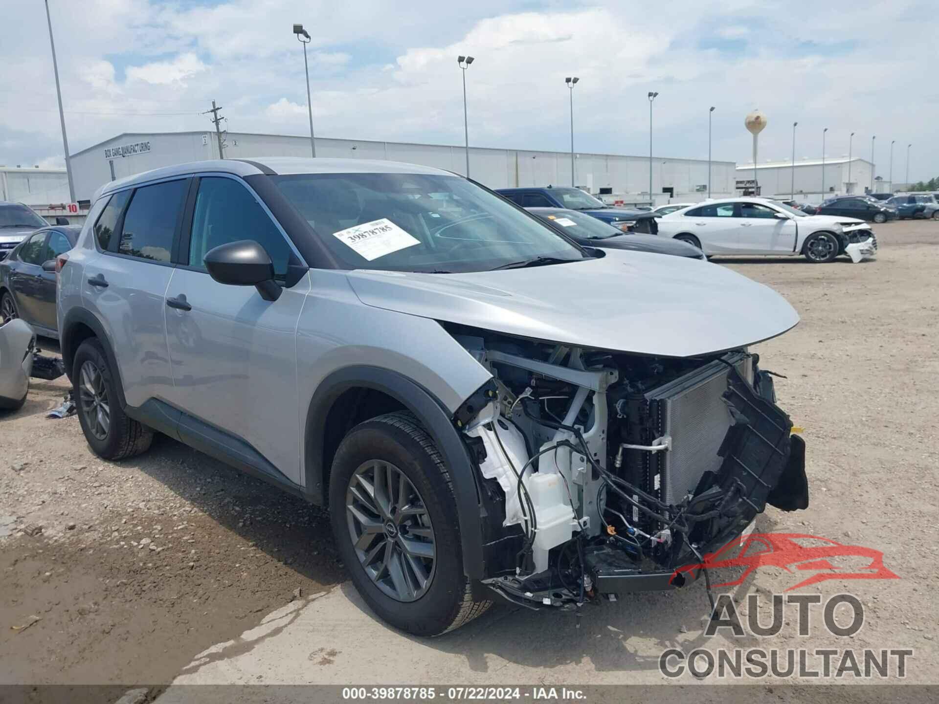 NISSAN ROGUE 2024 - 5N1BT3AAXRC673930