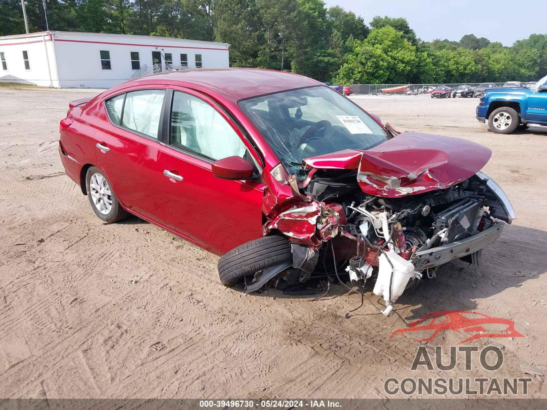 NISSAN VERSA 2018 - 3N1CN7AP0JL862368