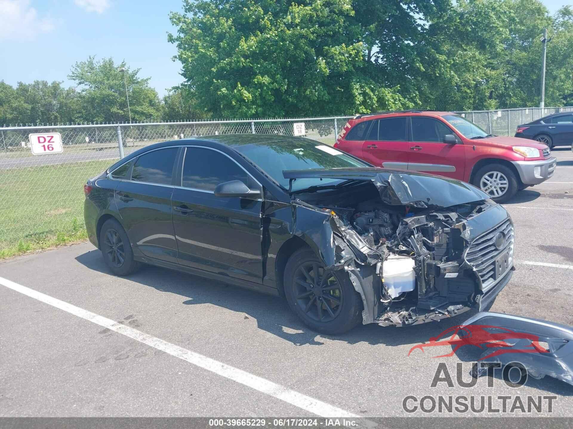 HYUNDAI SONATA 2018 - 5NPE24AF1JH728621