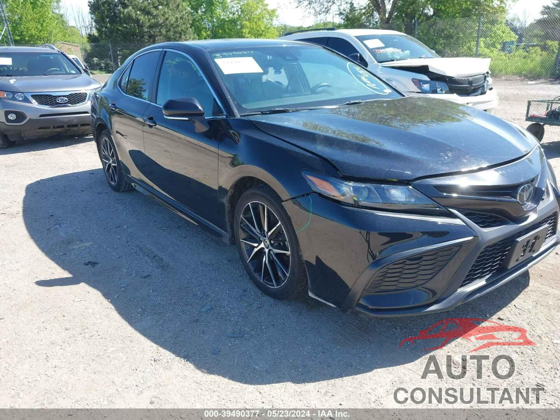 TOYOTA CAMRY 2022 - 4T1G11AK4NU692051