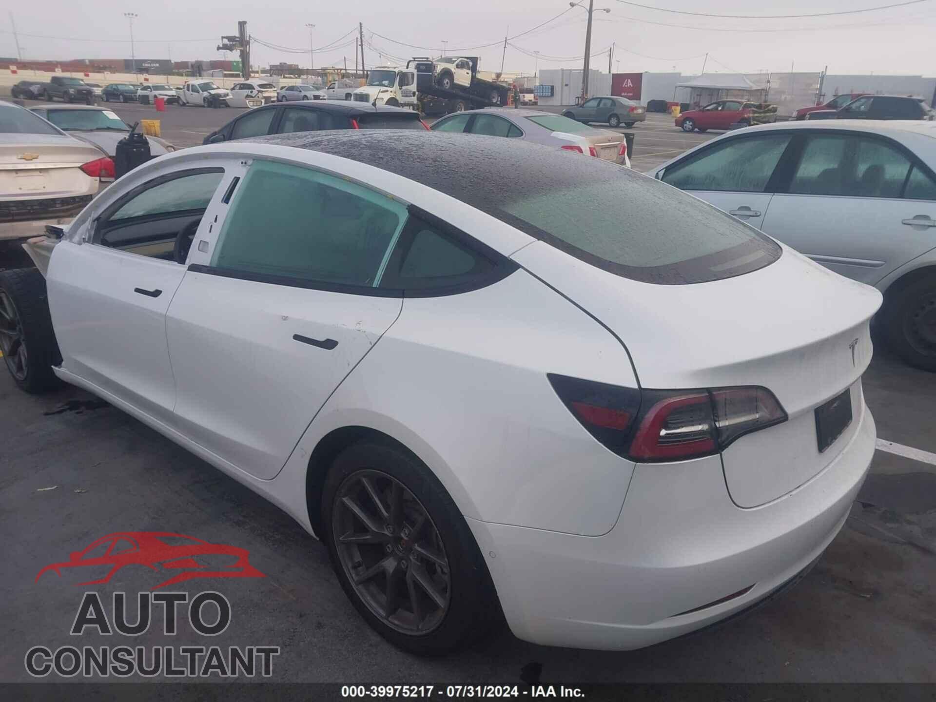 TESLA MODEL 3 2021 - 5YJ3E1EA8MF997262