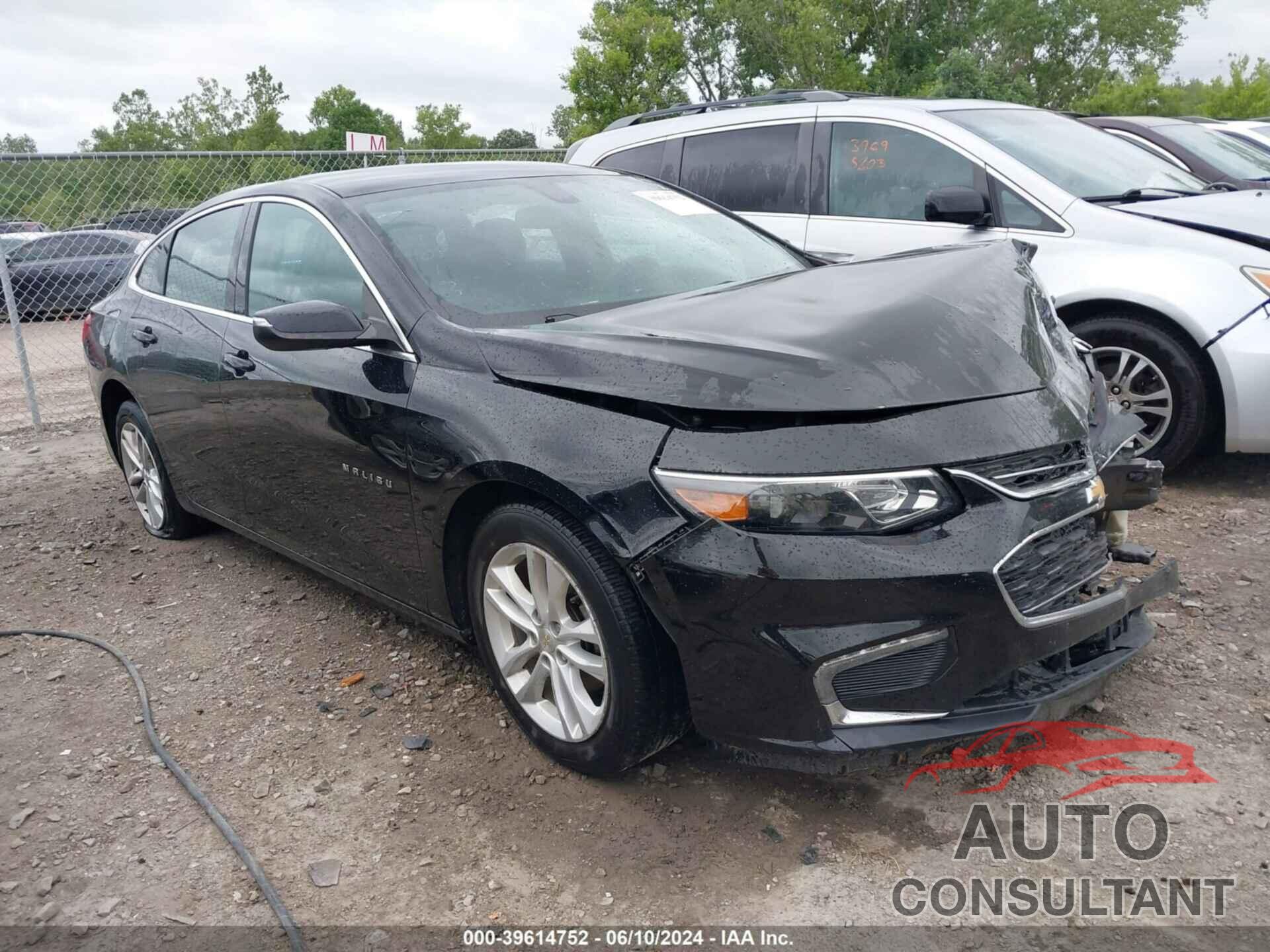 CHEVROLET MALIBU 2018 - 1G1ZD5ST3JF146383