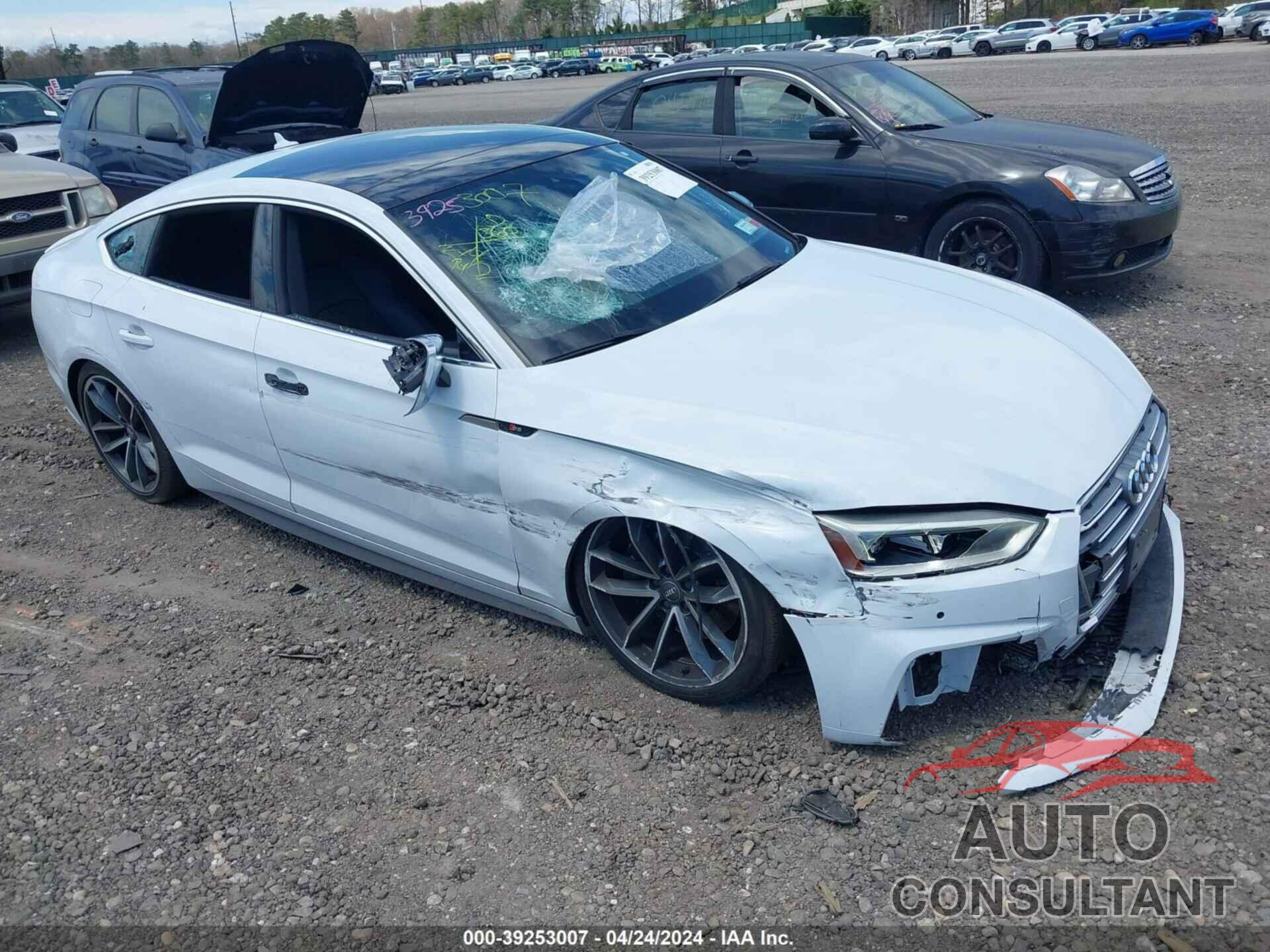 AUDI S5 2019 - WAUB4CF58KA090798