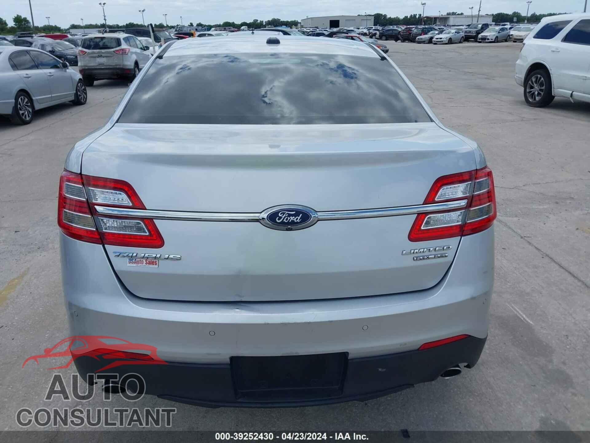 FORD TAURUS 2016 - 1FAHP2F82GG132644