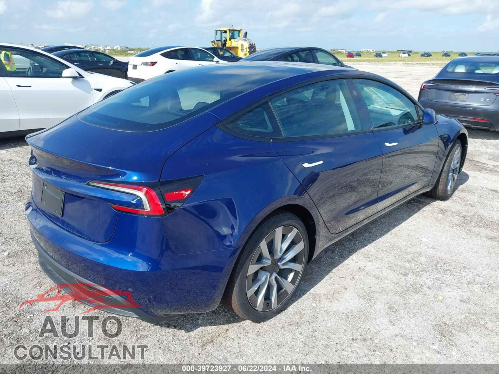 TESLA MODEL 3 2024 - 5YJ3E1EA2RF751881