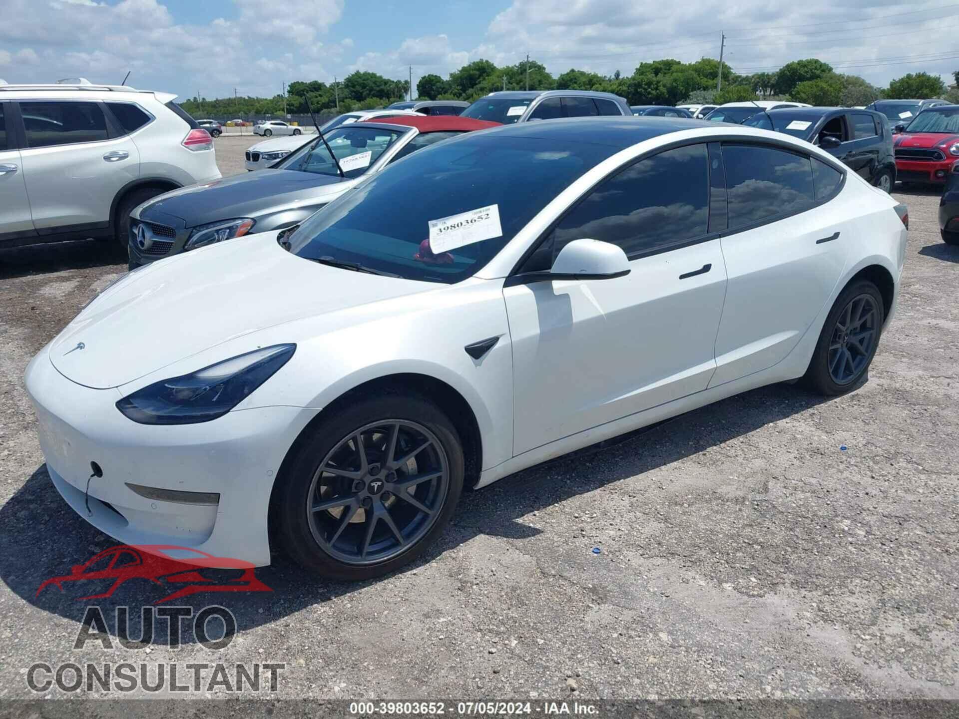 TESLA MODEL 3 2022 - 5YJ3E1EA0NF307277