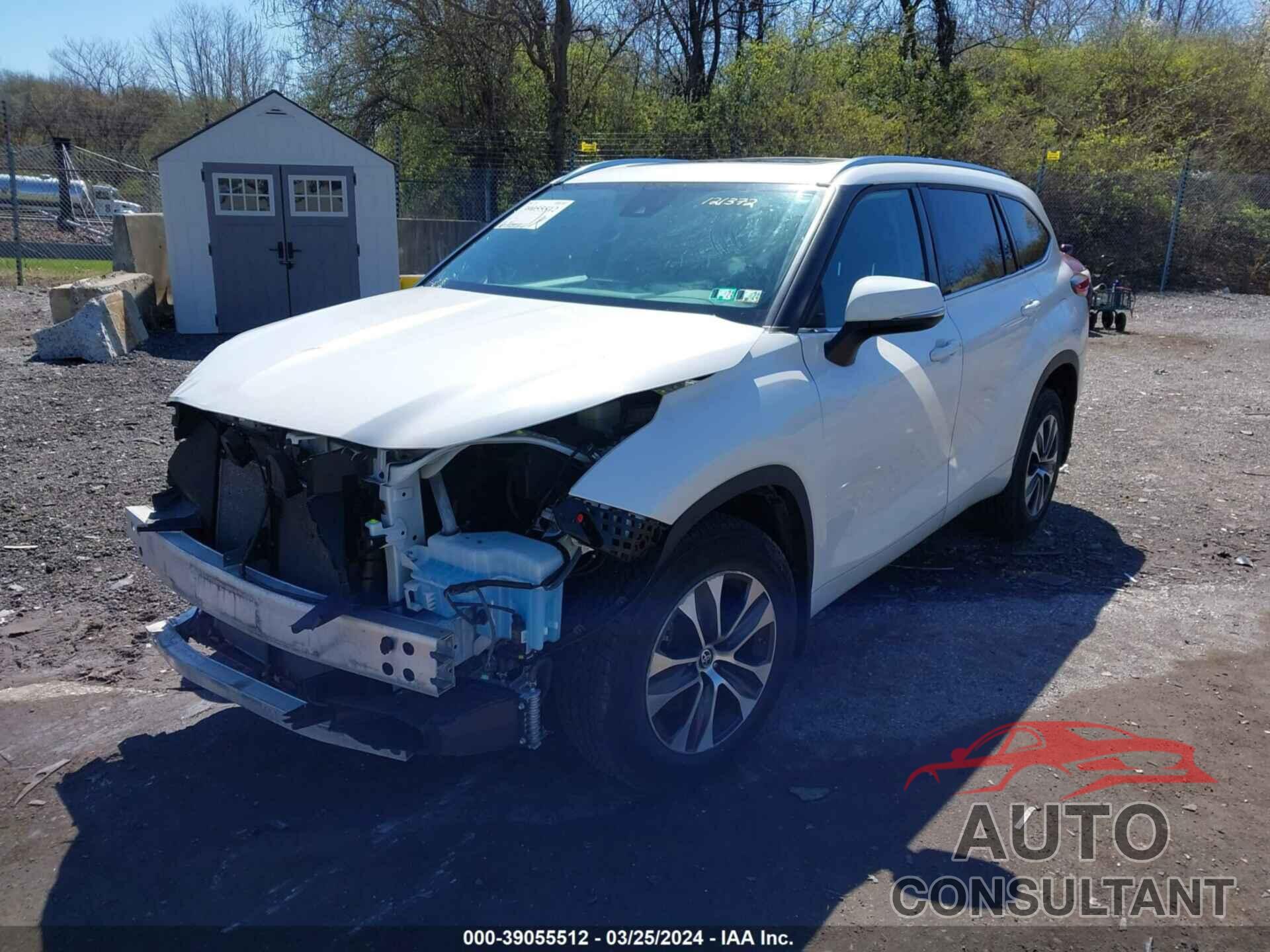 TOYOTA HIGHLANDER 2021 - 5TDHZRBH9MS121371