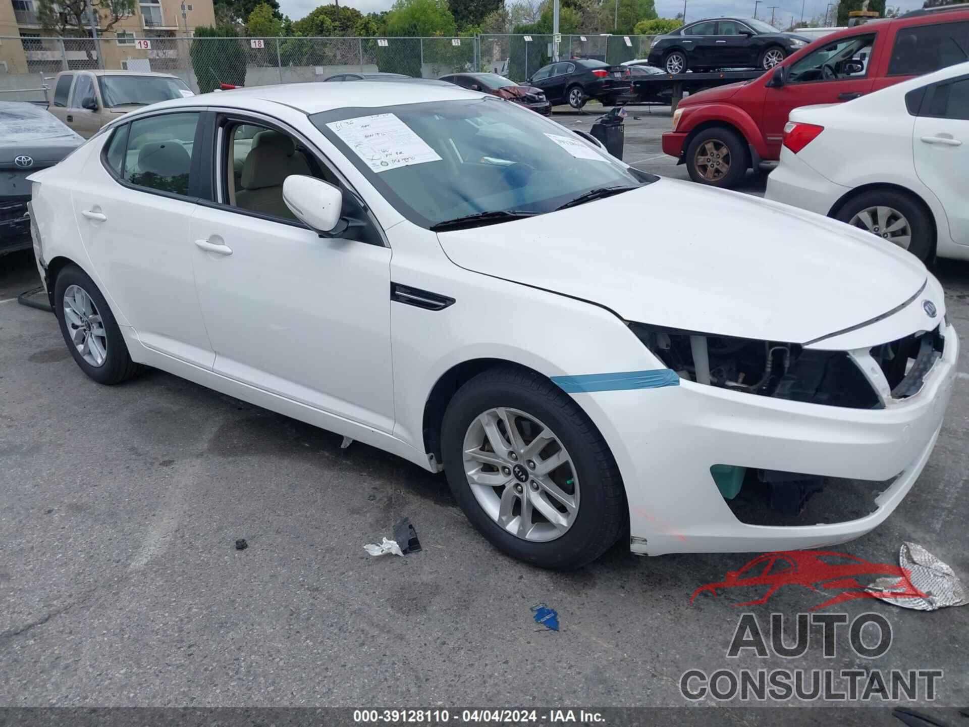 KIA OPTIMA 2011 - KNAGM4A76B5072412
