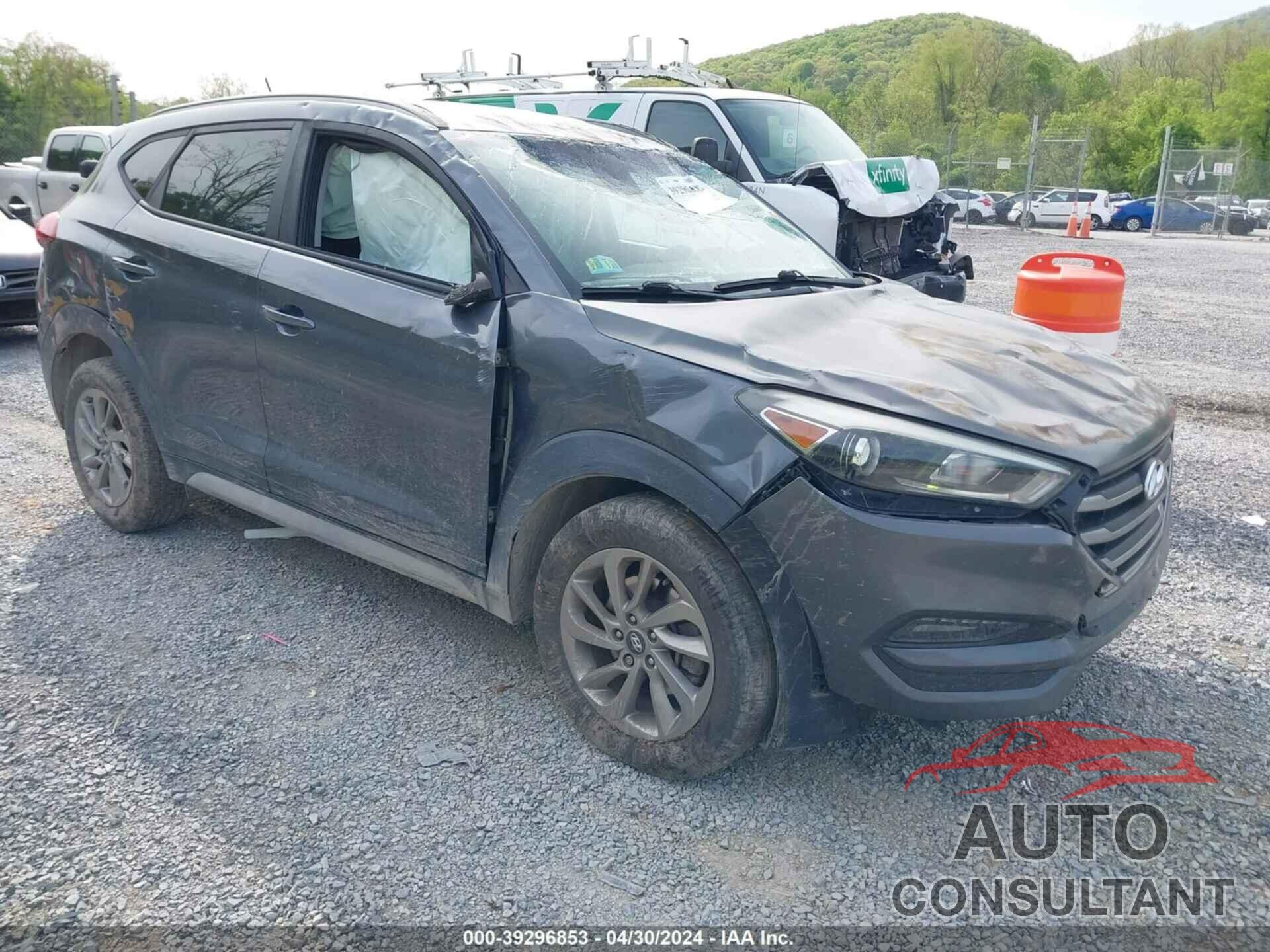 HYUNDAI TUCSON 2017 - KM8J33A42HU566689