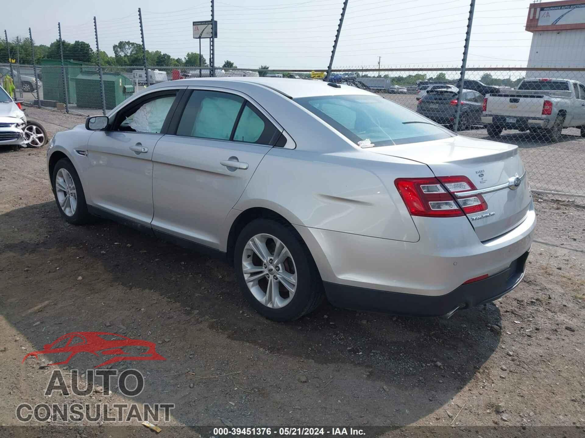 FORD TAURUS 2016 - 1FAHP2E81GG103993