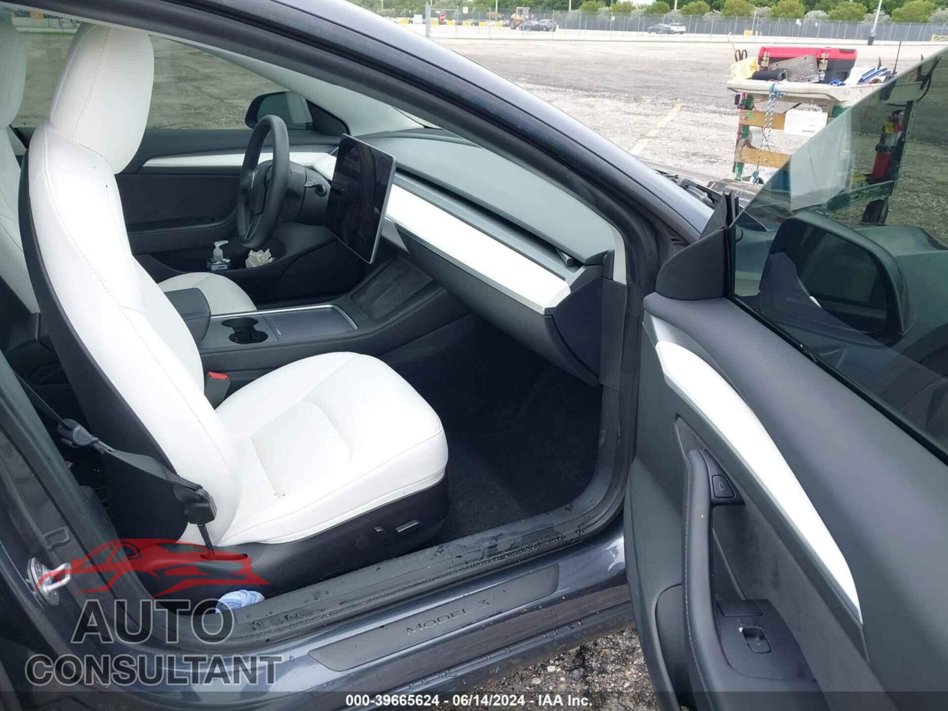 TESLA MODEL 3 2022 - 5YJ3E1EC0NF163330